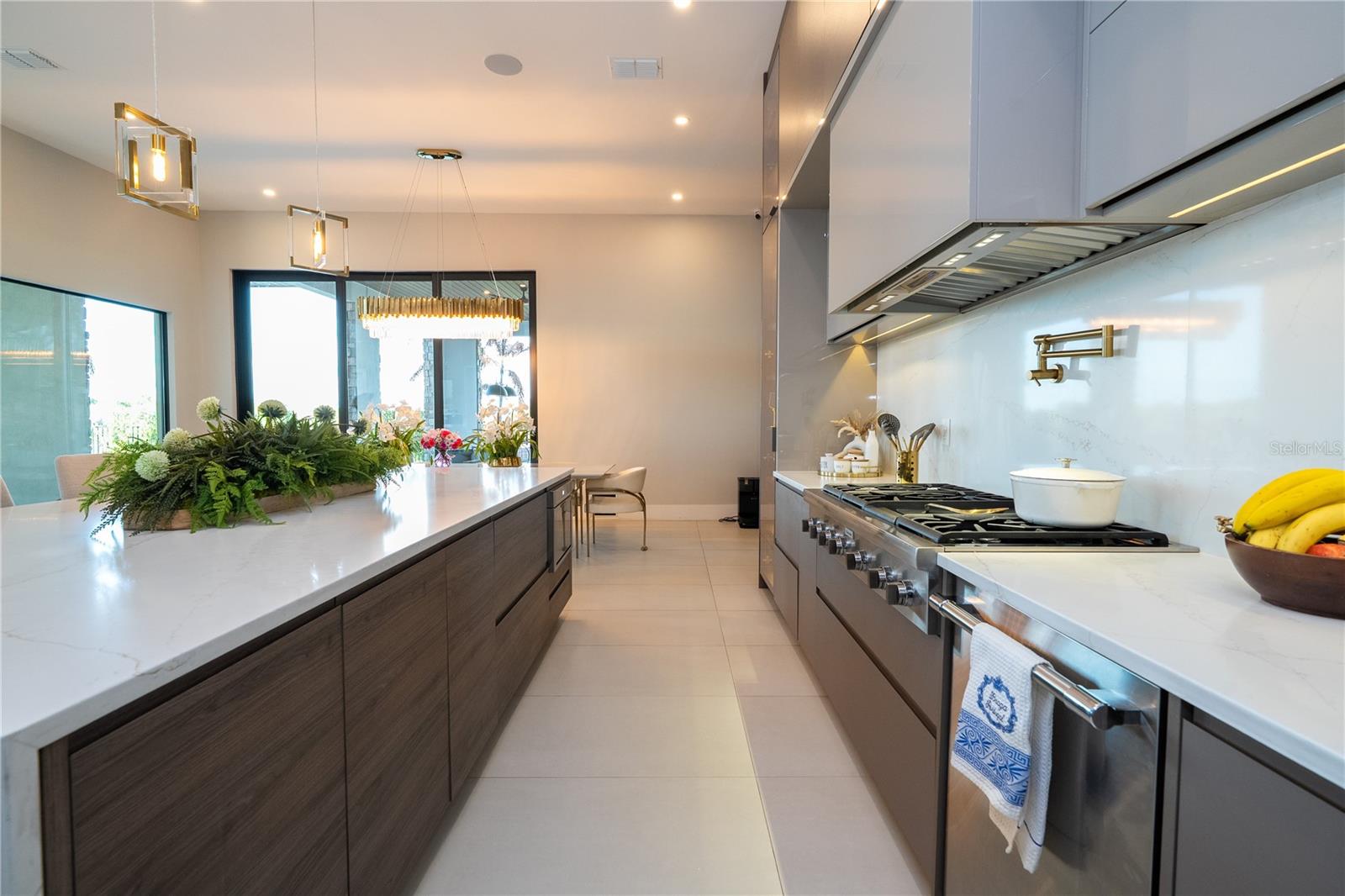 BELLA COLLINA WEST SUB - Residential