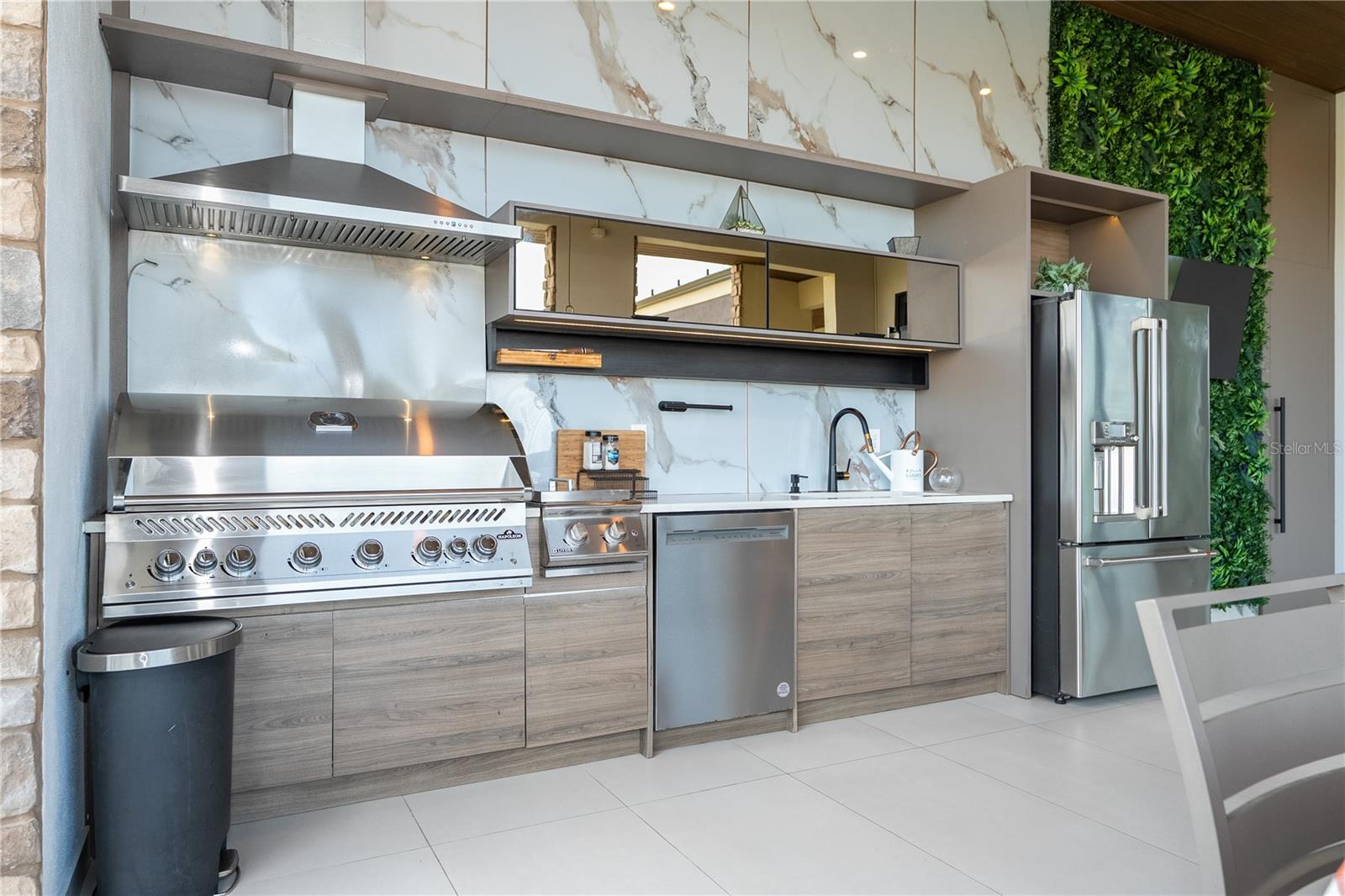 BELLA COLLINA WEST SUB - Residential