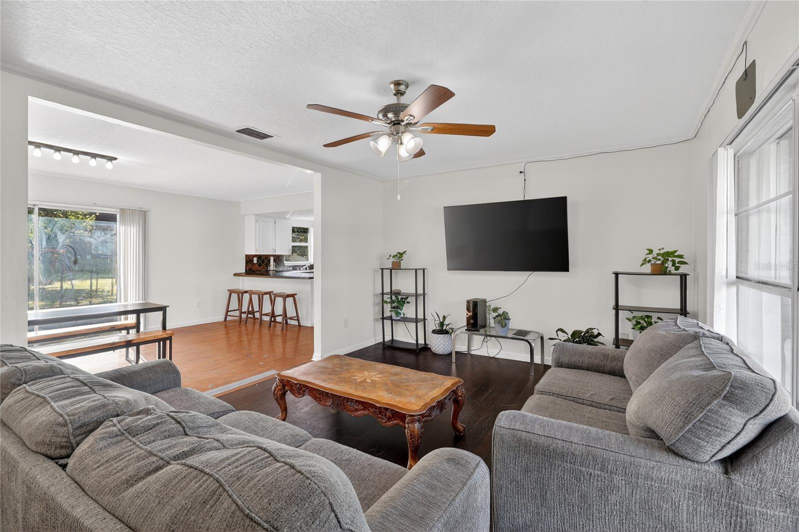 PINE LAKE SUB - Residential