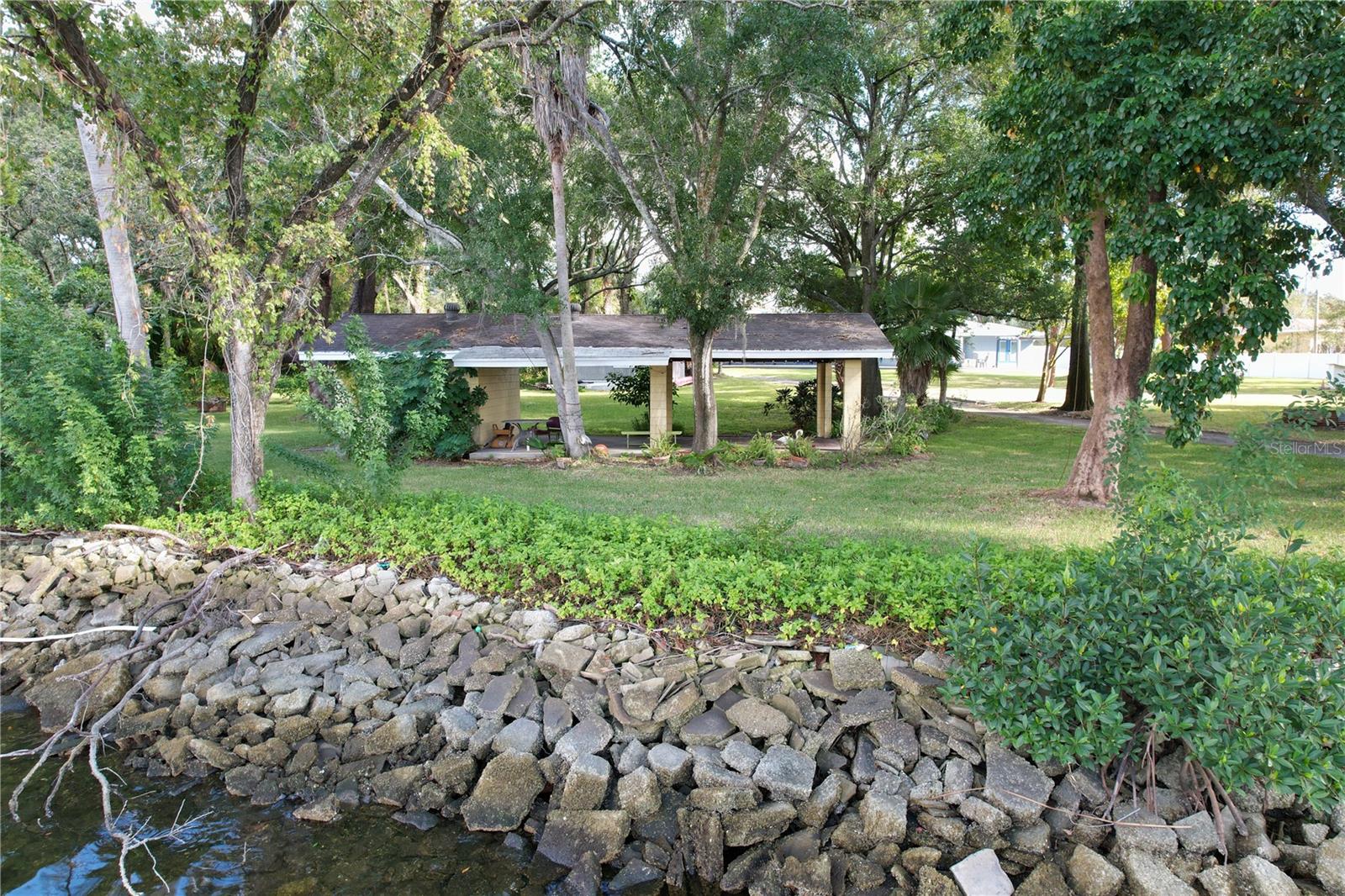 BUFFALO HEIGHTS - Residential