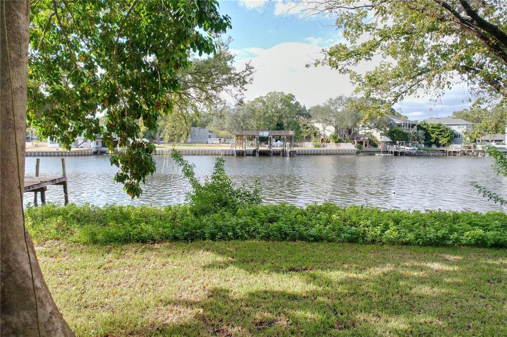 Photo of 3306 N Perry Avenue, Tampa, FL 33603 (MLS # T3484145)