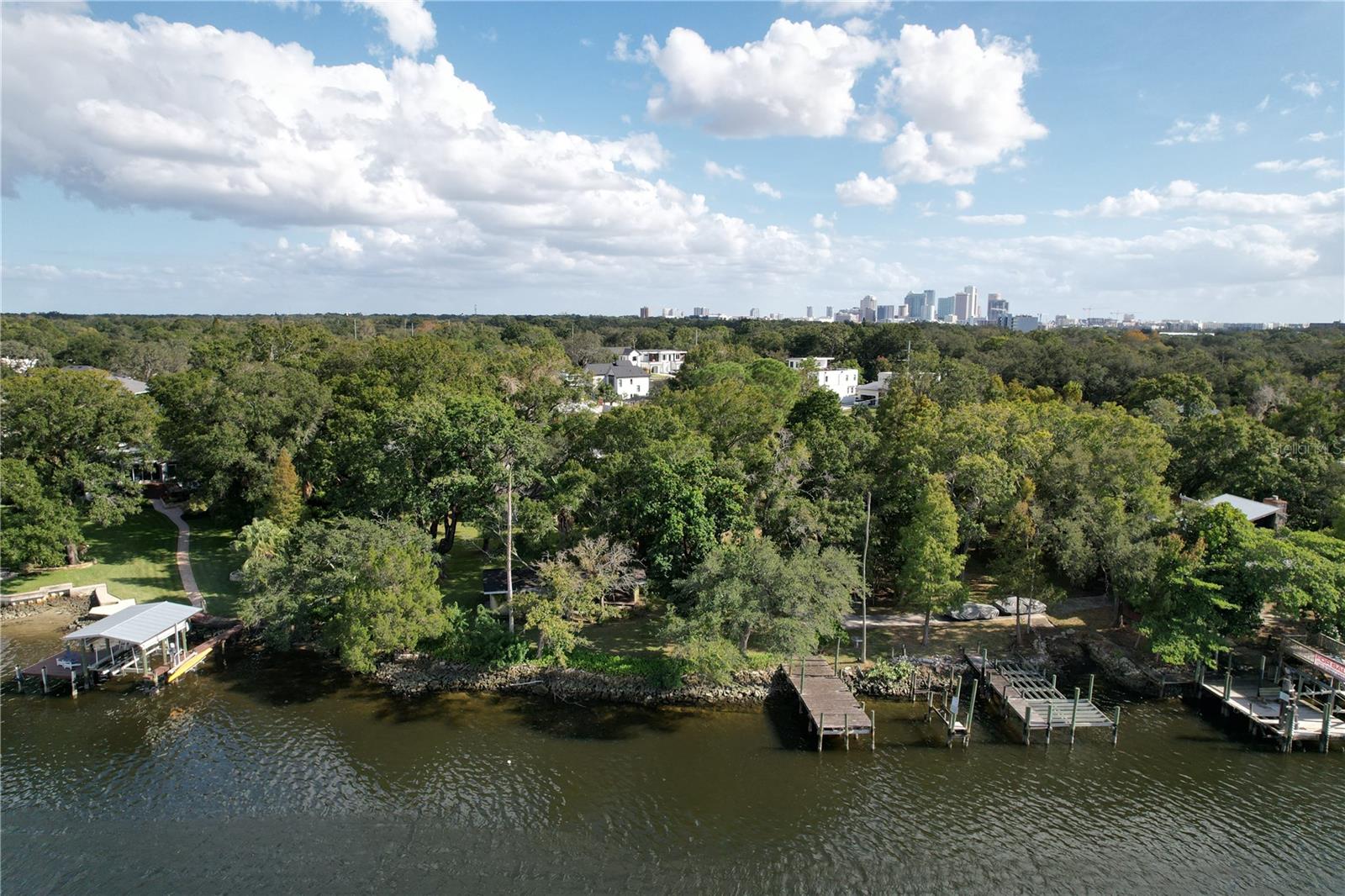 BUFFALO HEIGHTS - Residential