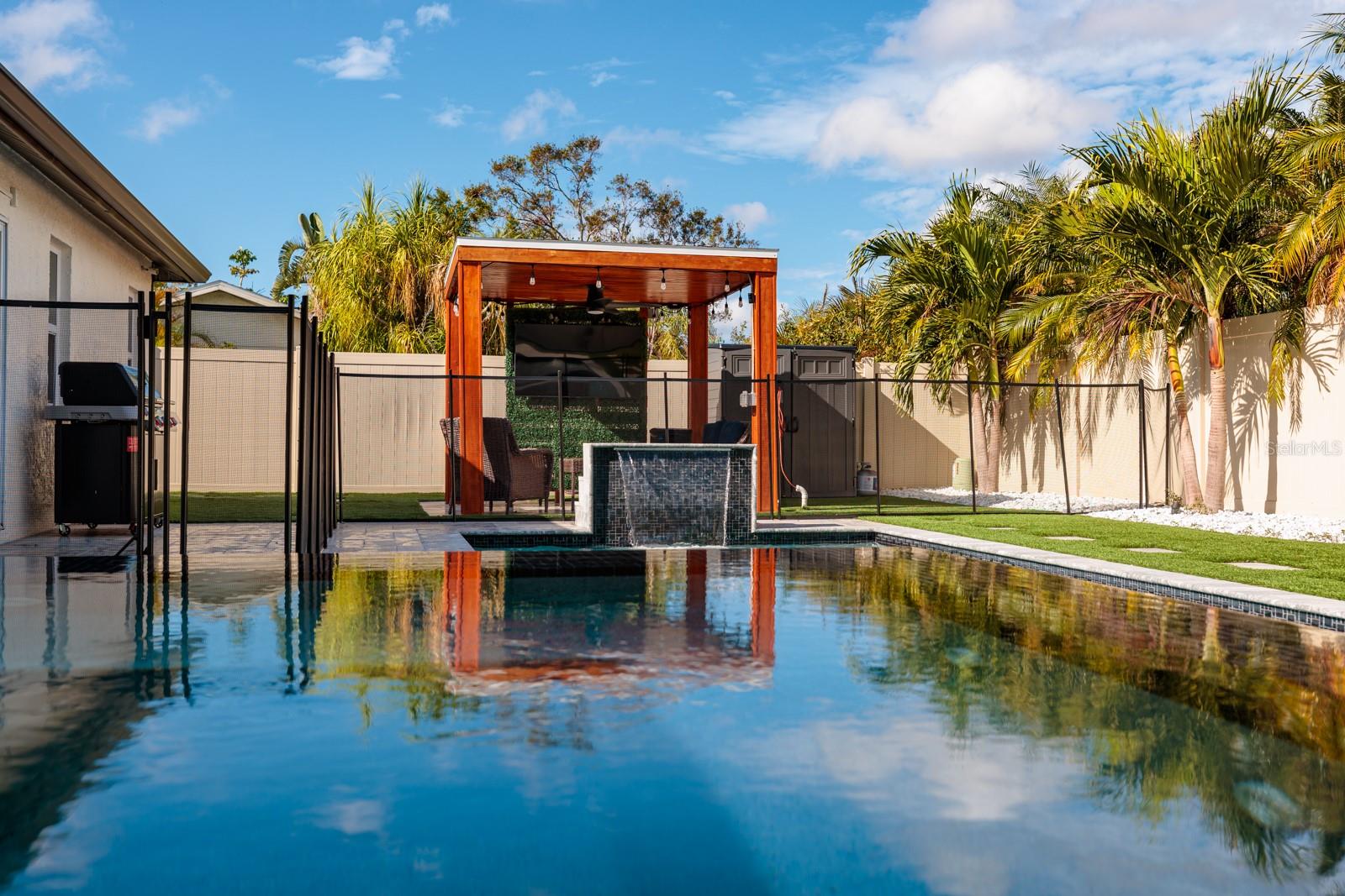 SEMINOLE PINES SUB PH 1 - Residential