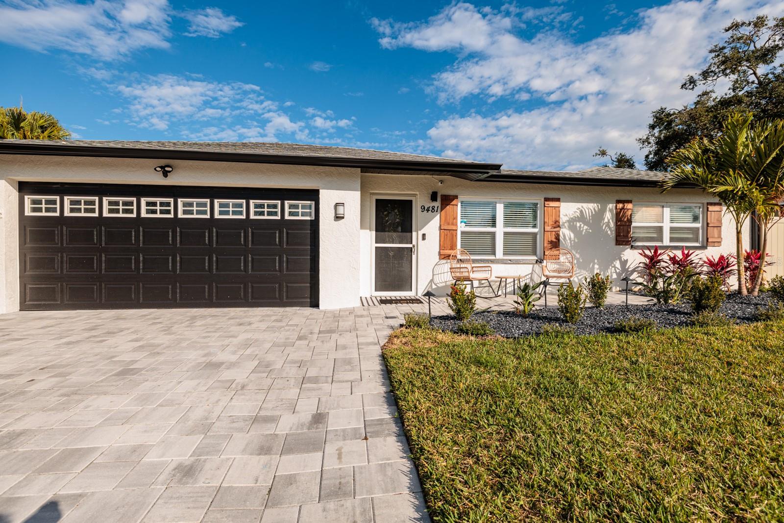 SEMINOLE PINES SUB PH 1 - Residential