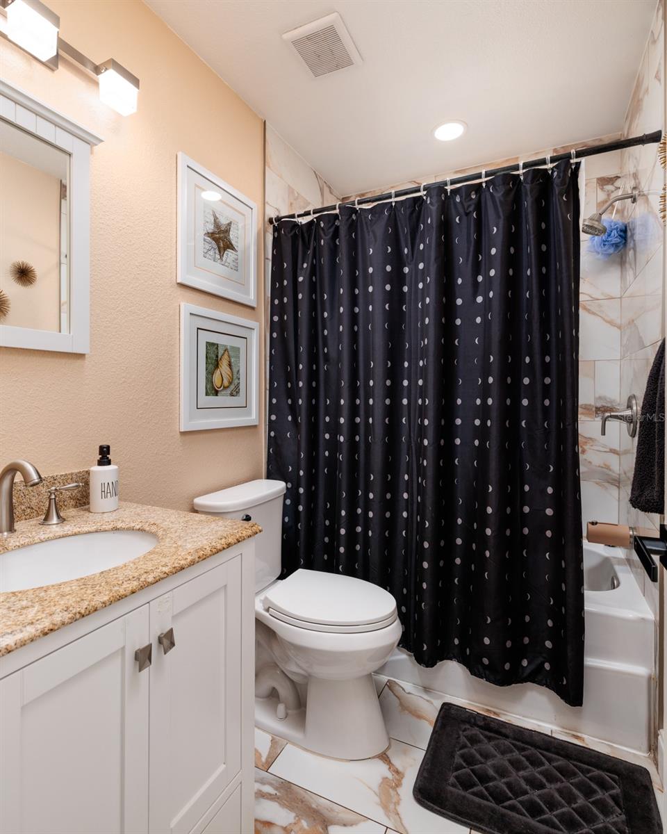 SEMINOLE PINES SUB PH 1 - Residential