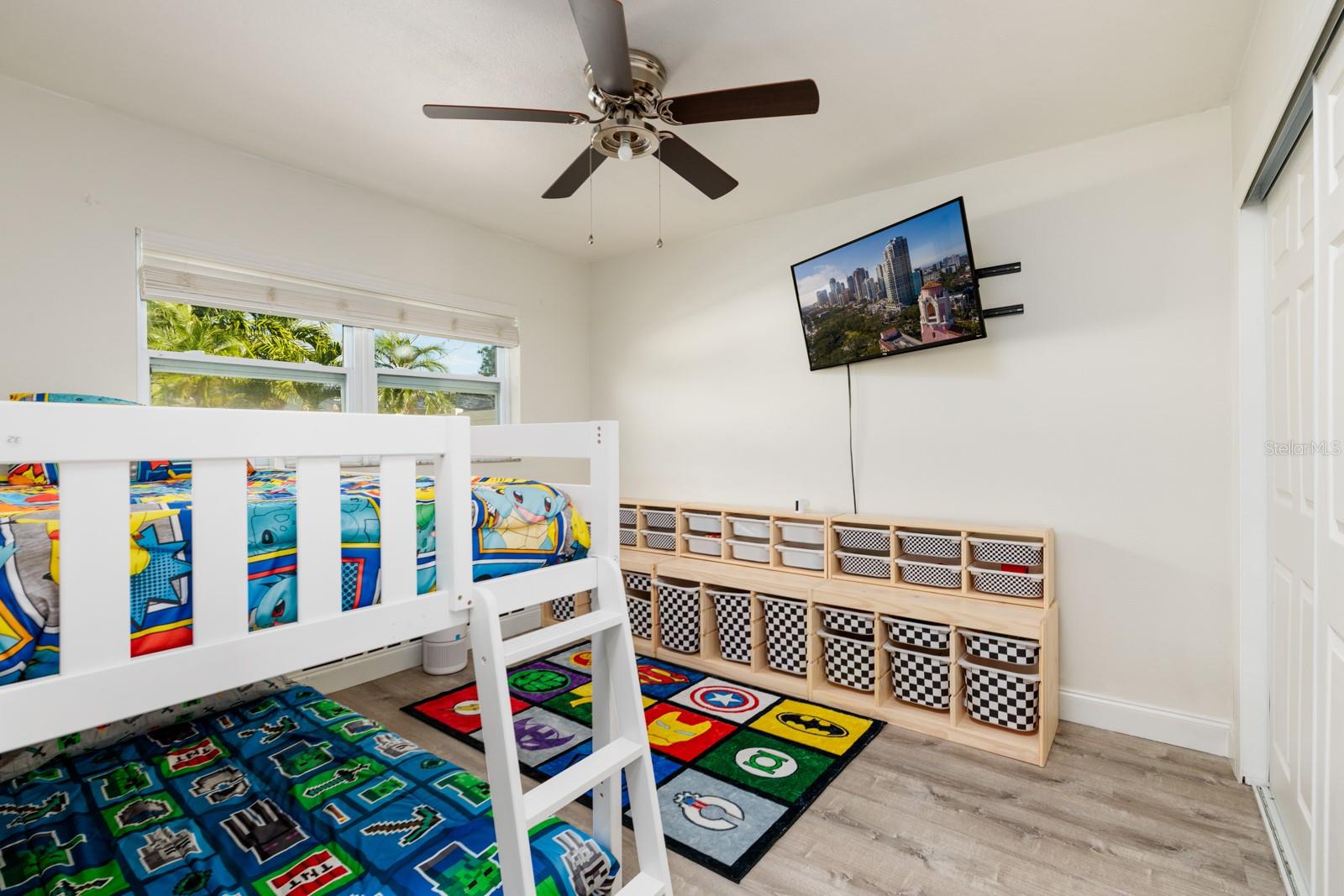 SEMINOLE PINES SUB PH 1 - Residential