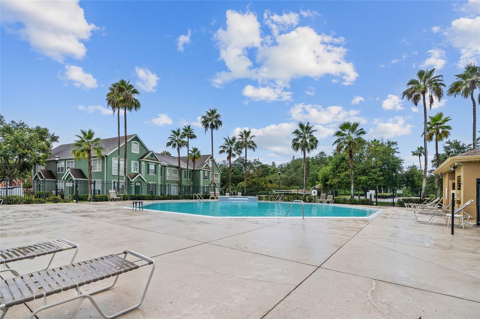 LAKE CHASE CONDO - Residential