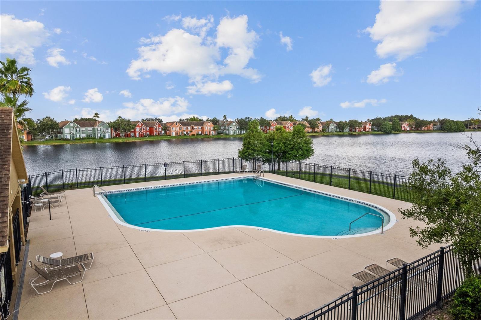 LAKE CHASE CONDO - Residential