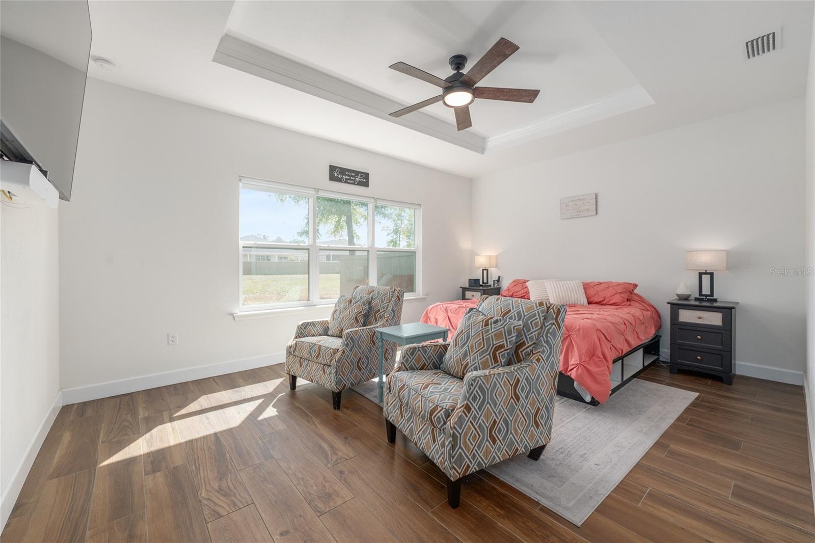 GRAND OAKS - Residential