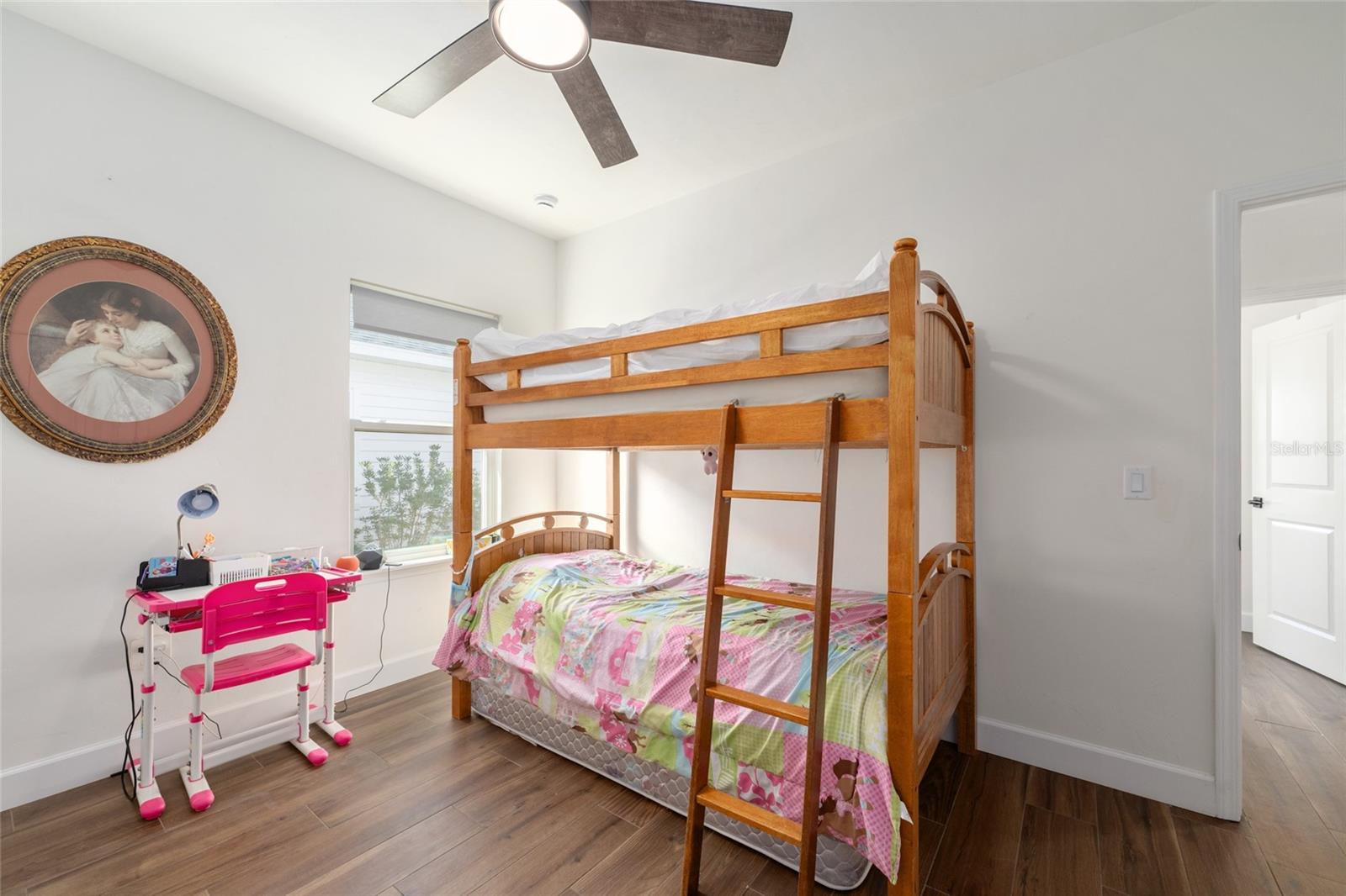 GRAND OAKS - Residential