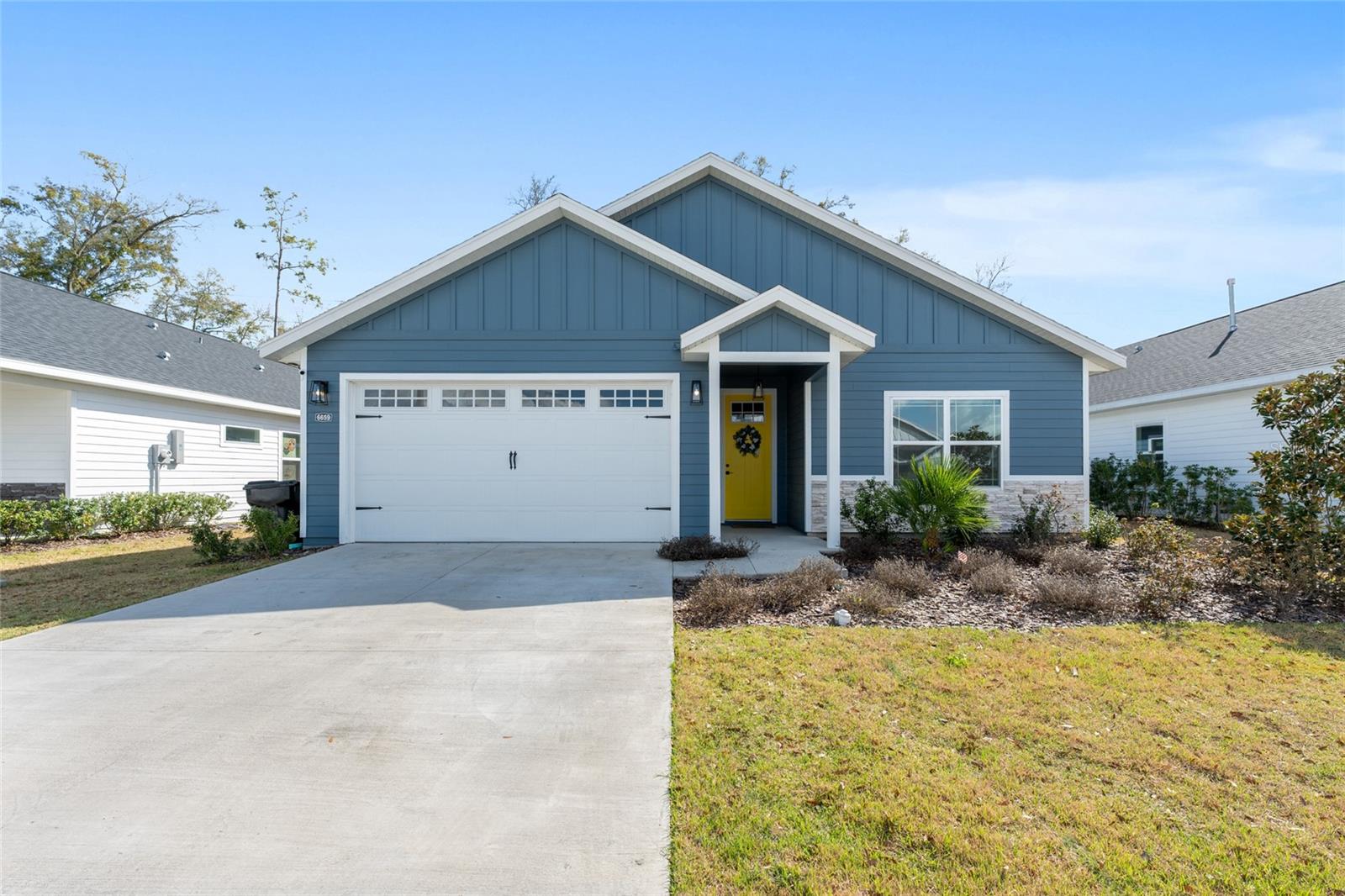 GRAND OAKS - Residential