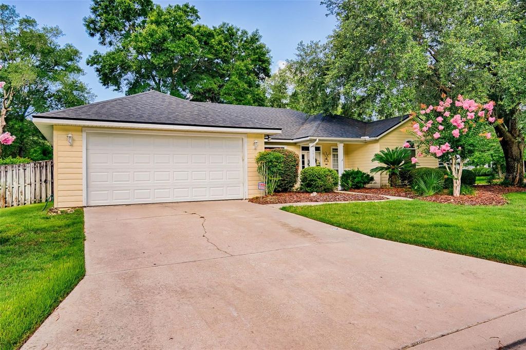 Photo of 6618 SW 83rd Terrace, Gainesville, FL 32608 (MLS # GC536891)