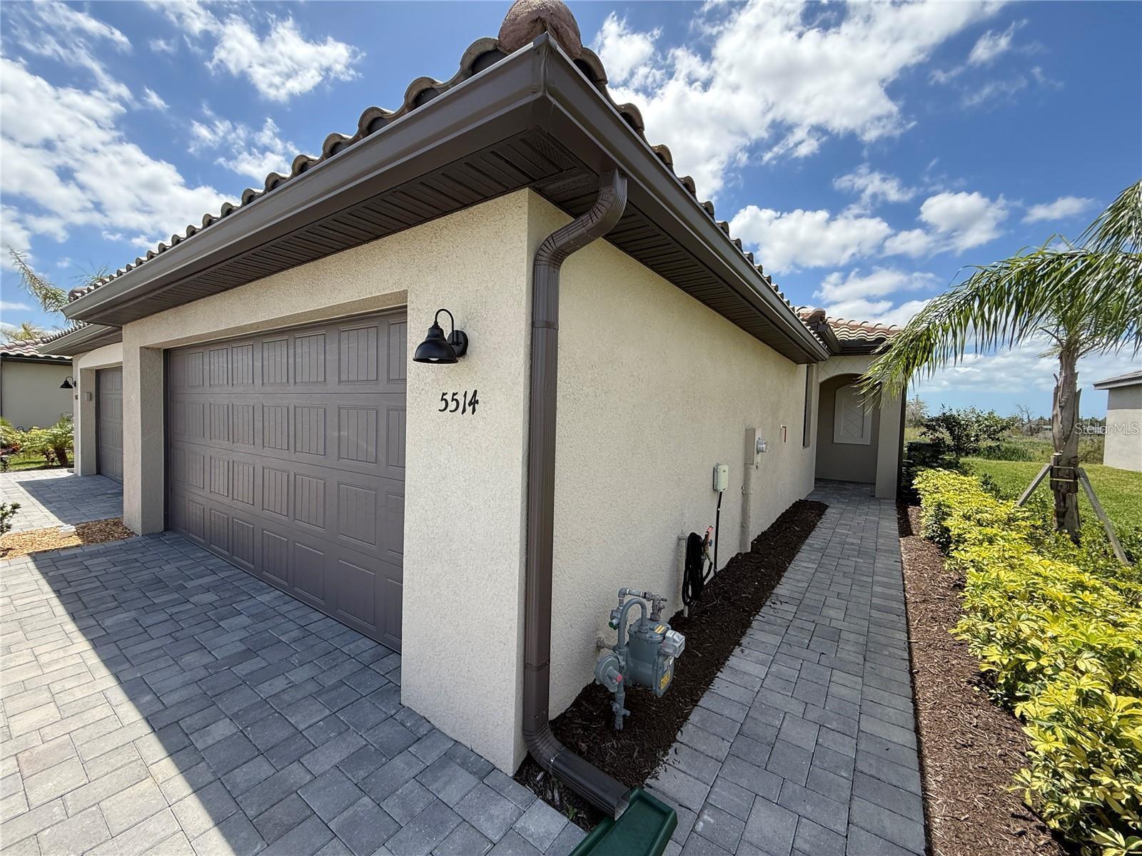 5514 TIDAL BREEZE COVE