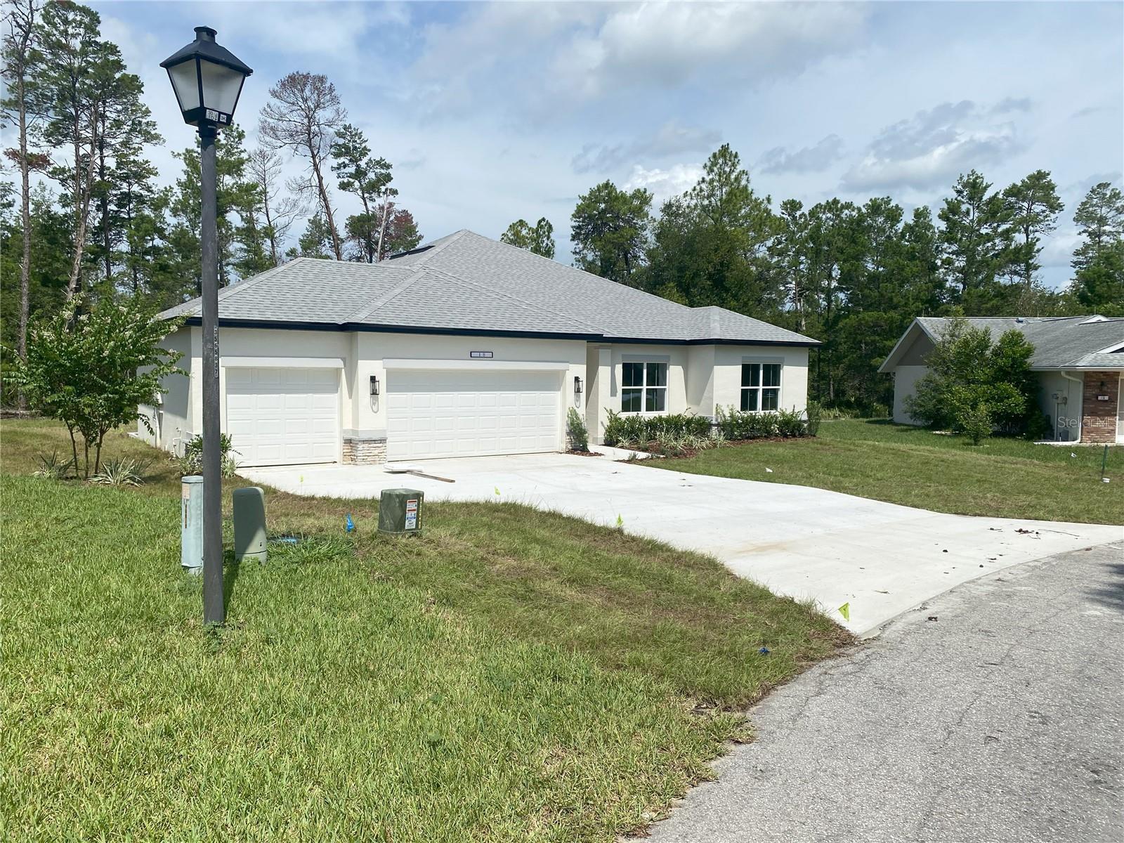 18 GERBERA COURT