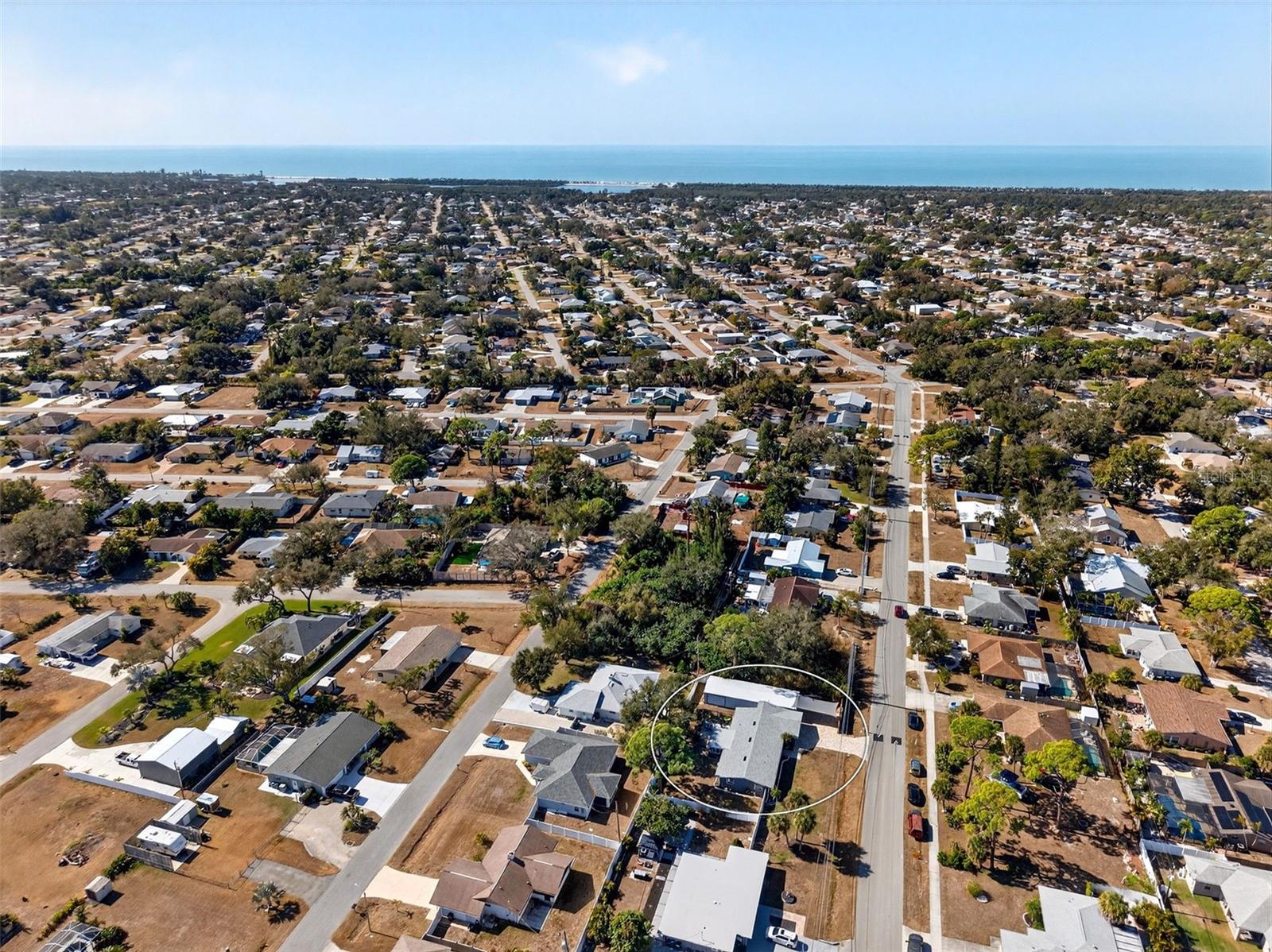 SOUTH VENICE - Residential