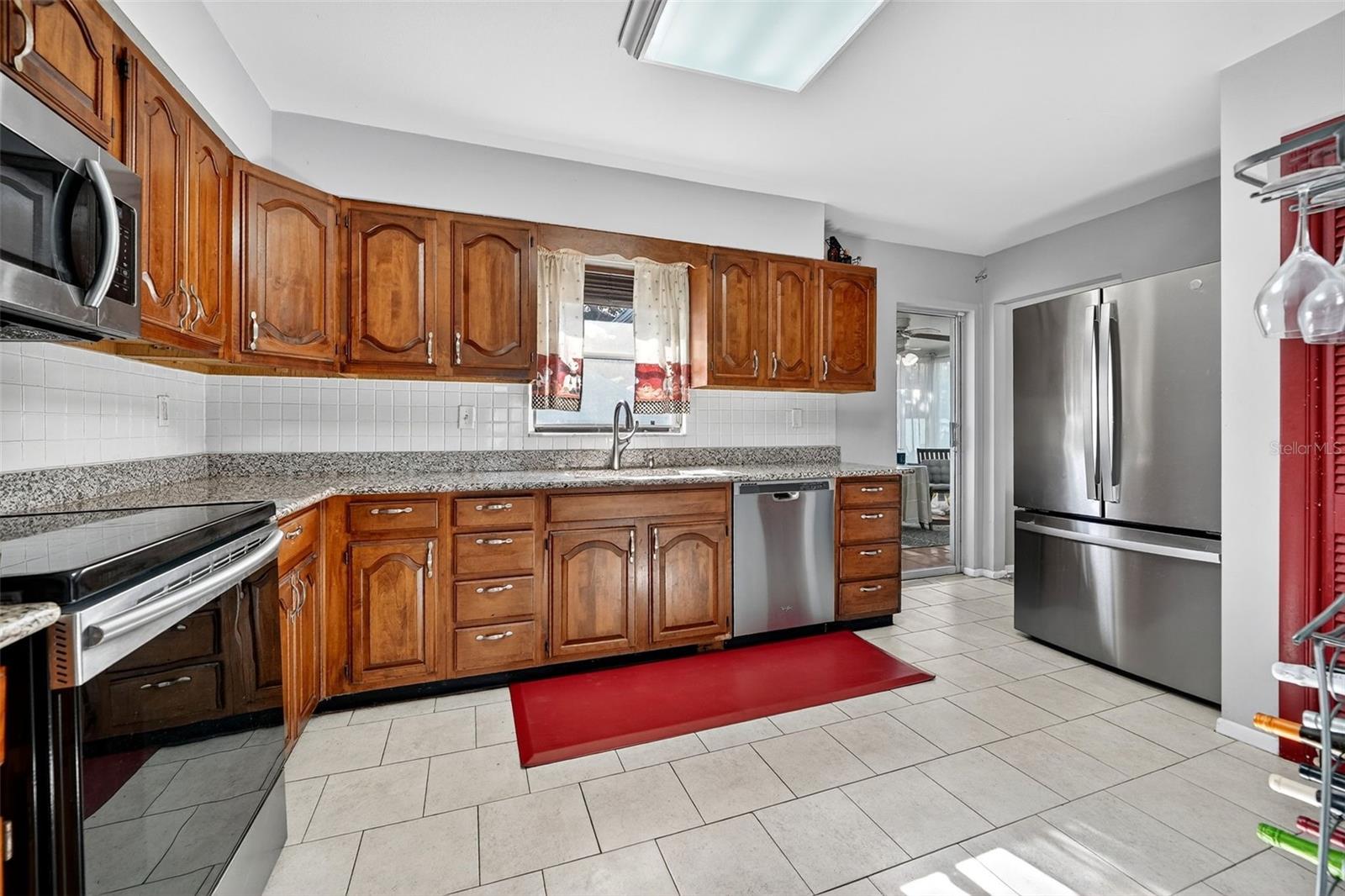 SOUTH VENICE - Residential