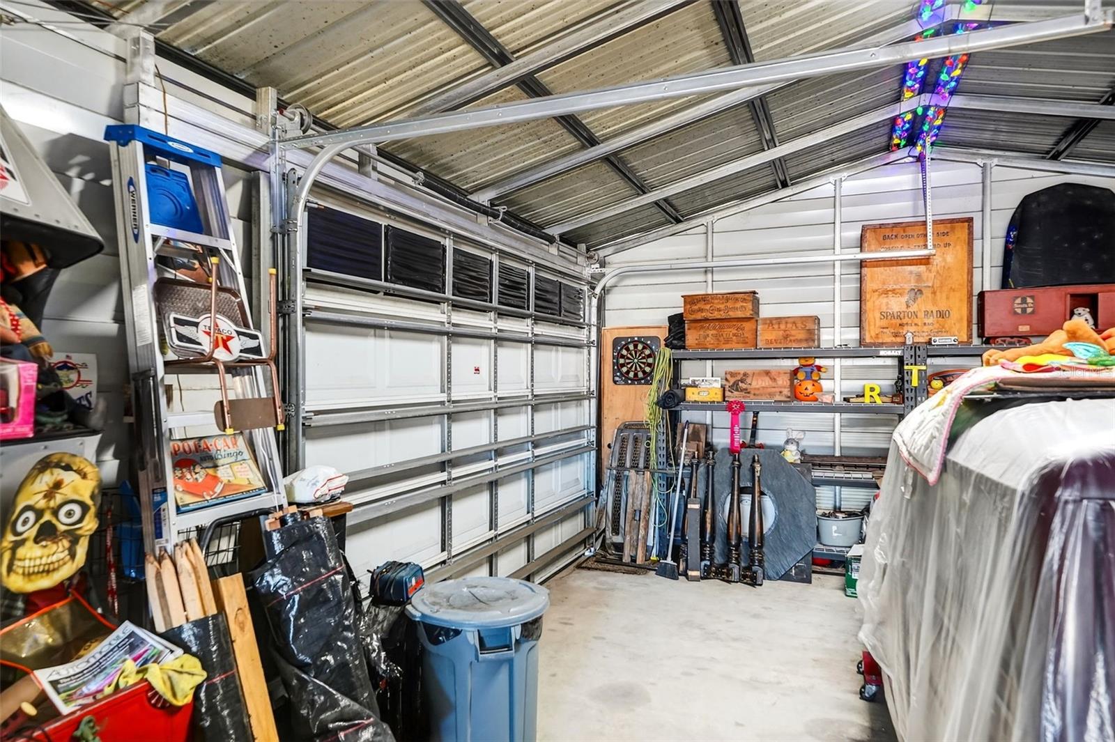 SOUTH VENICE - Residential