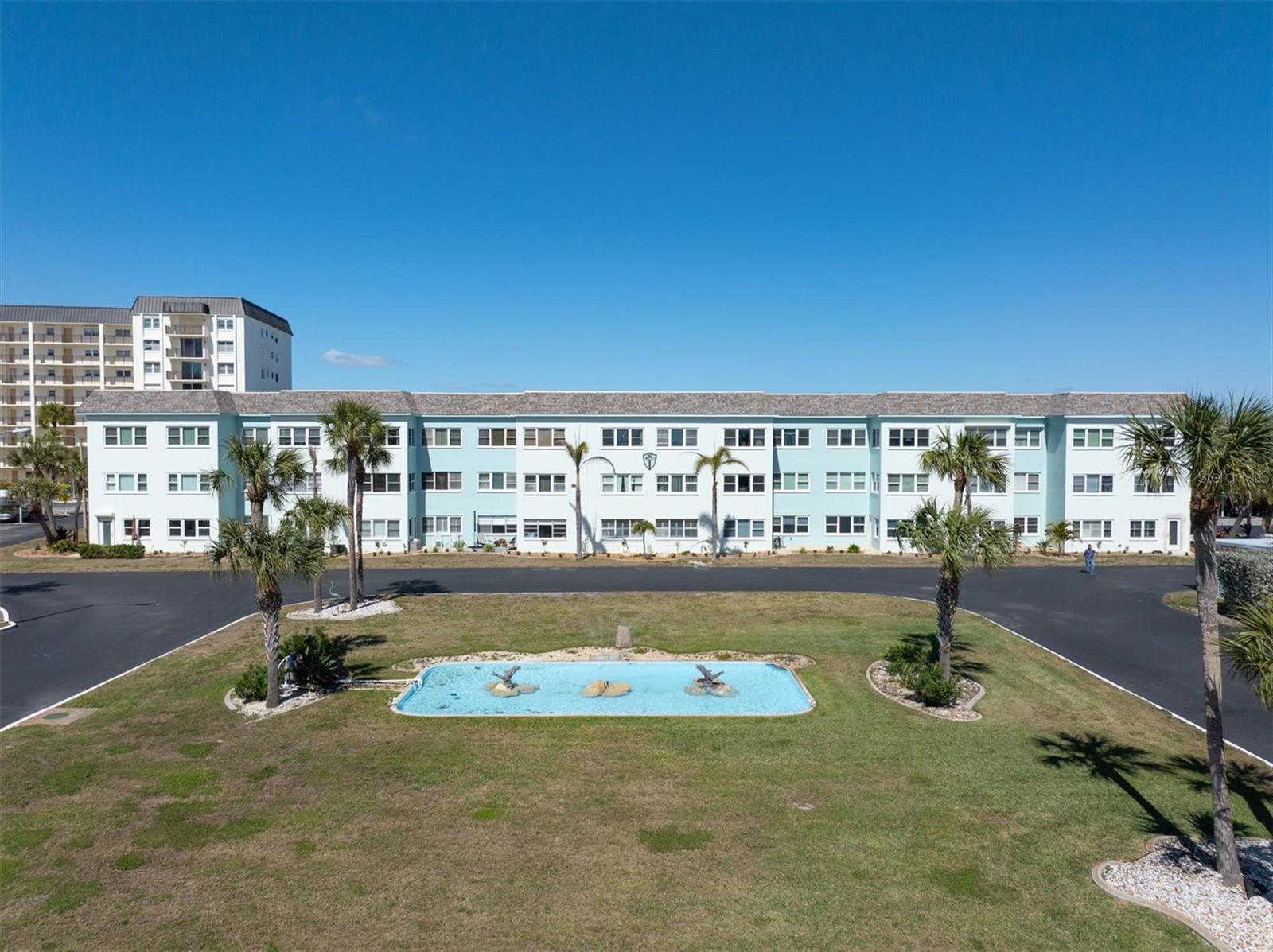 ROYAL STEWART ARMS - Residential