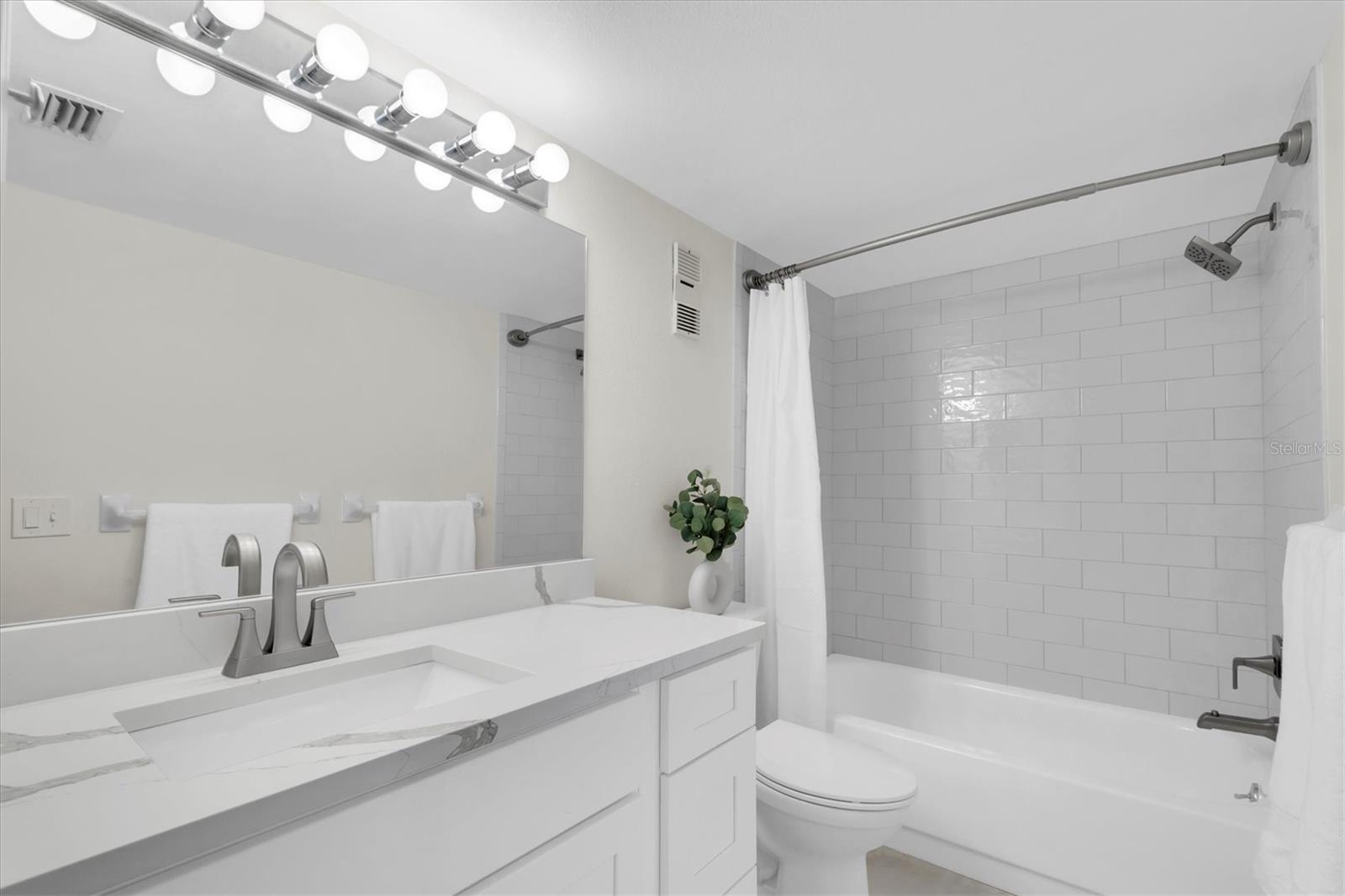 ROYAL STEWART ARMS - Residential