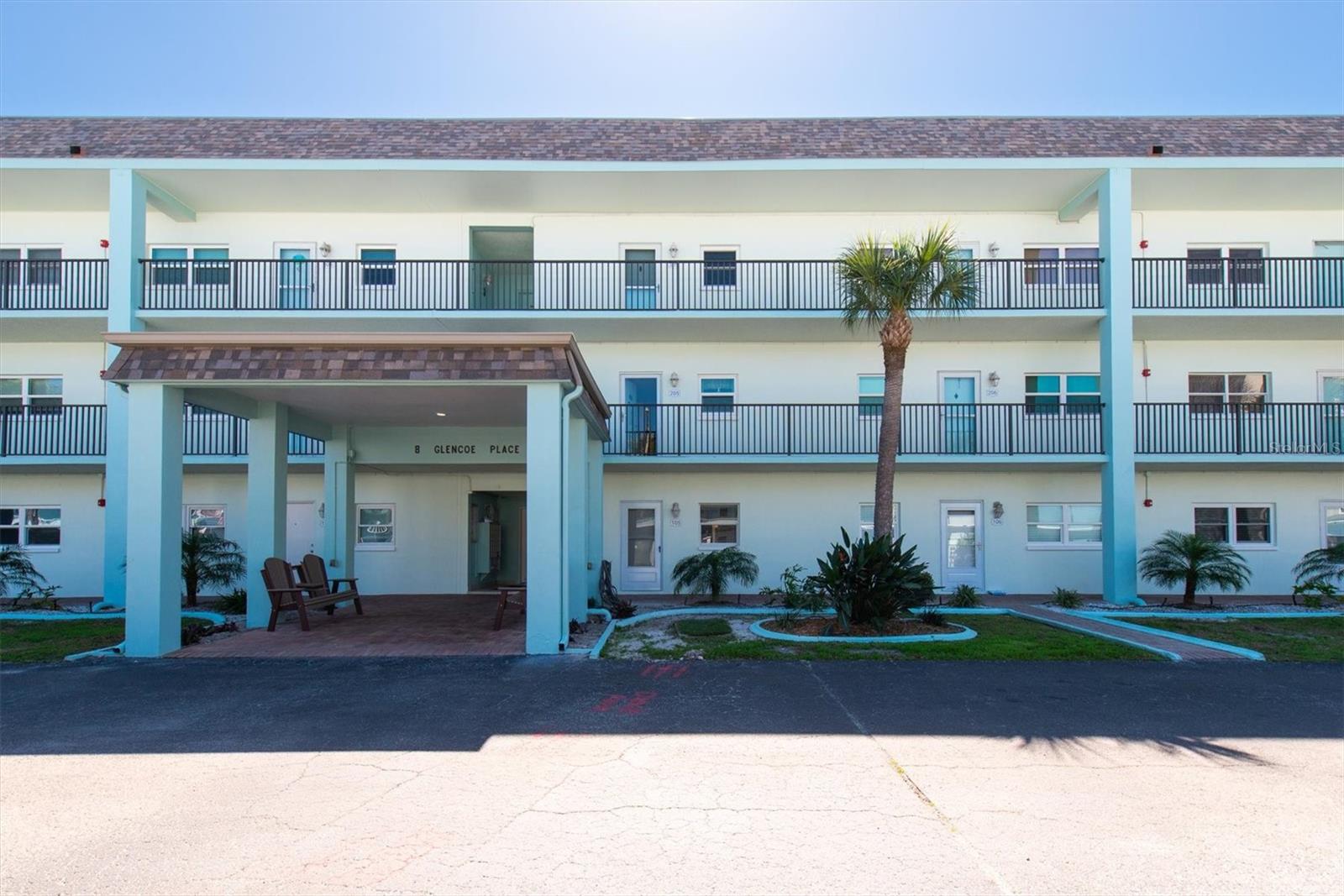 ROYAL STEWART ARMS - Residential