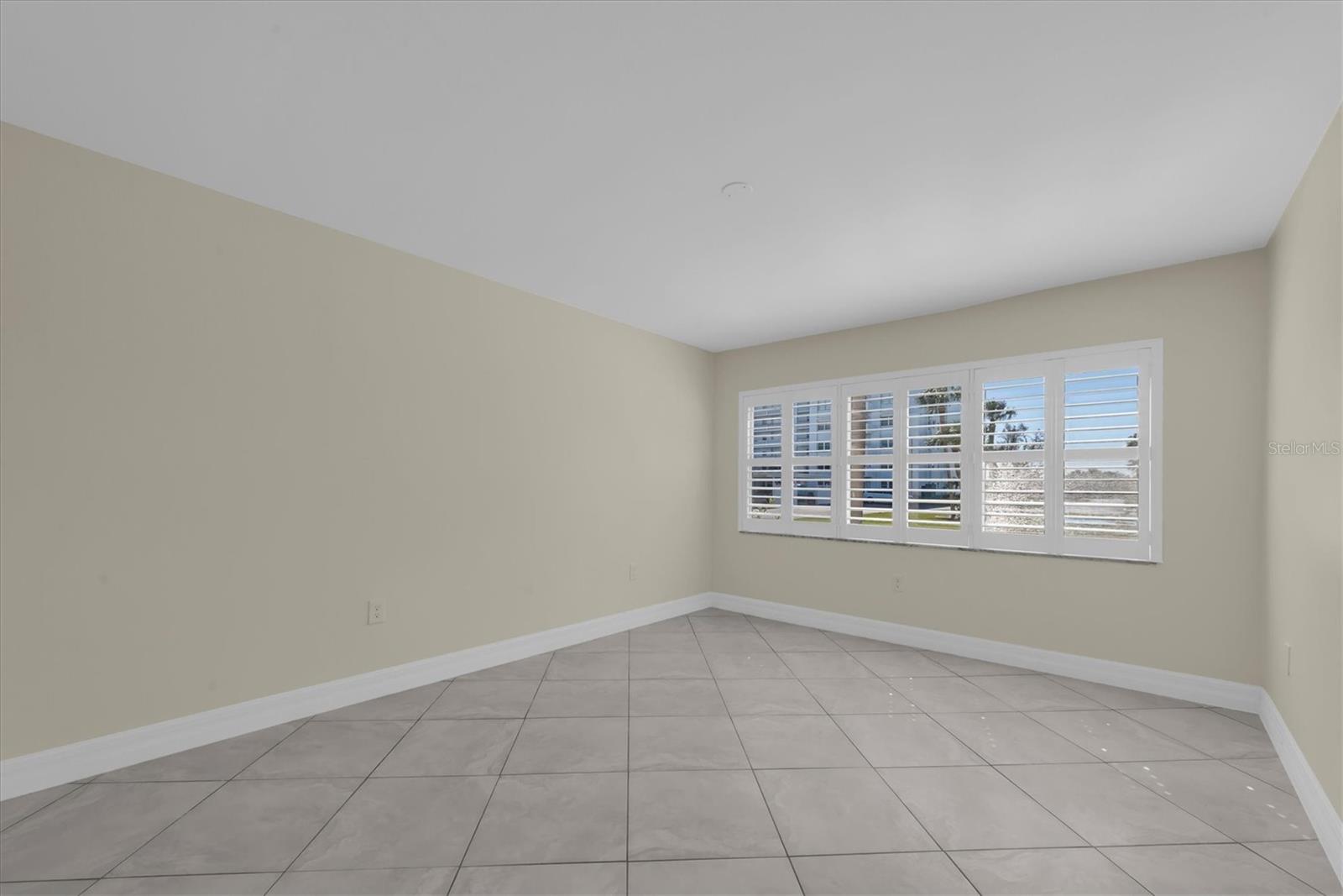 ROYAL STEWART ARMS - Residential