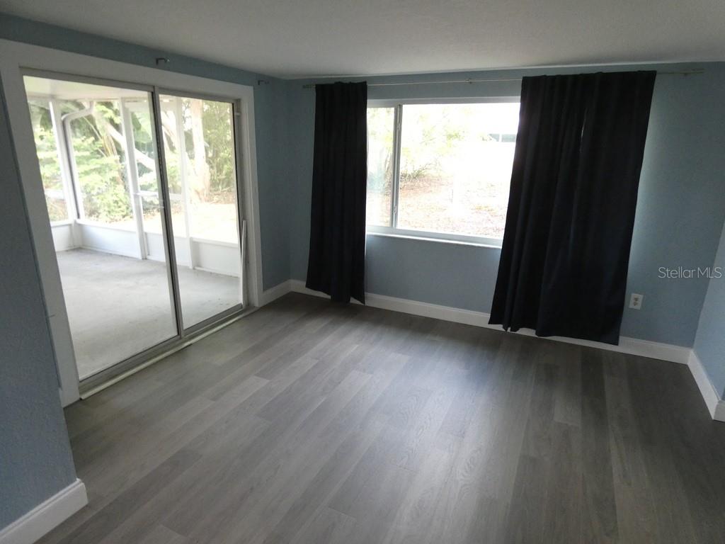 CEACON WOODS VILLAGE 07 - Residential