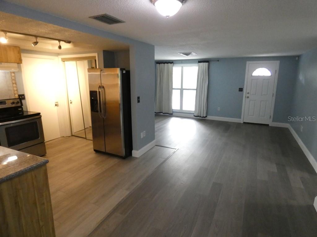 CEACON WOODS VILLAGE 07 - Residential