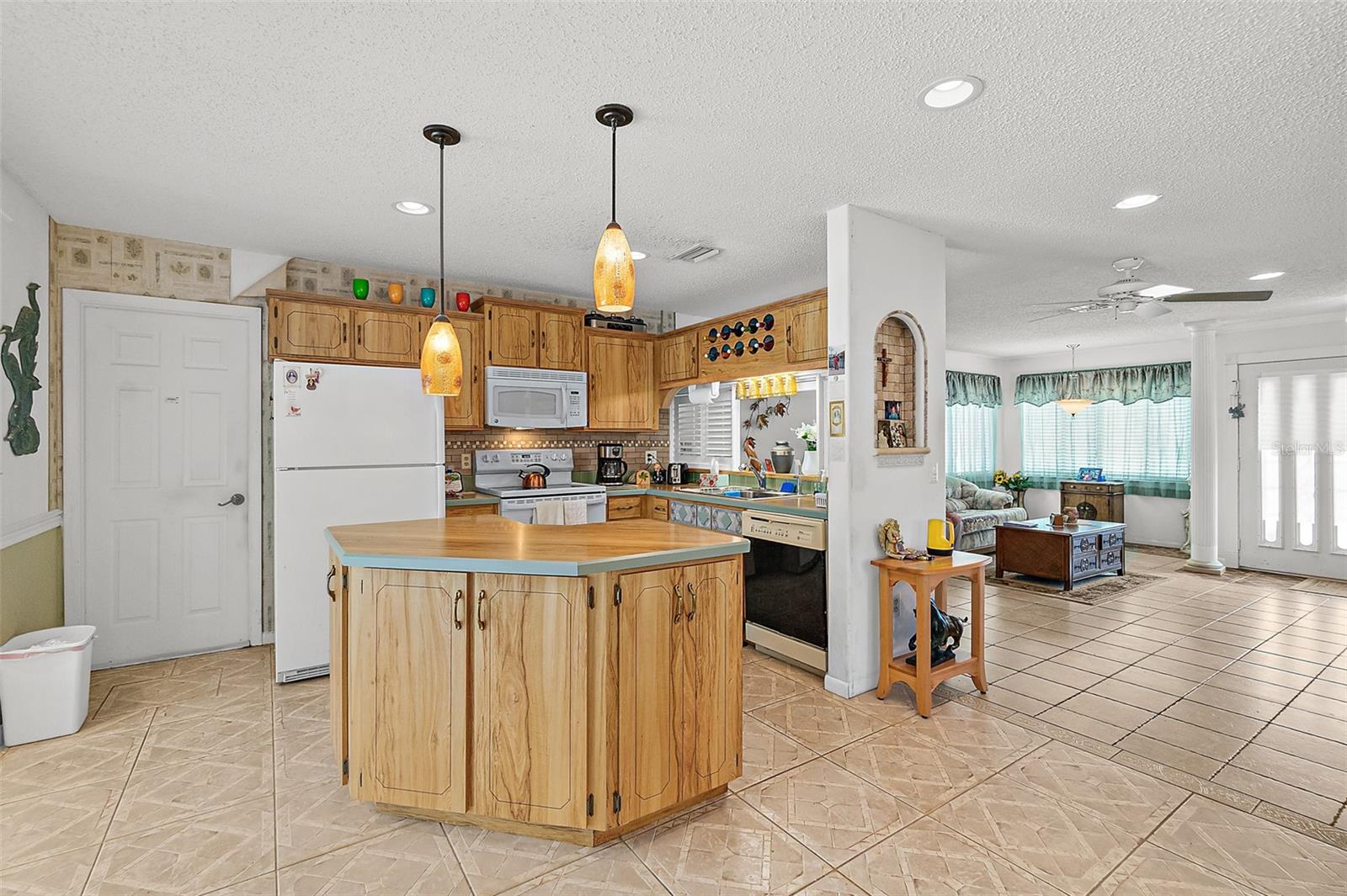 PALM HARBOR - Residential