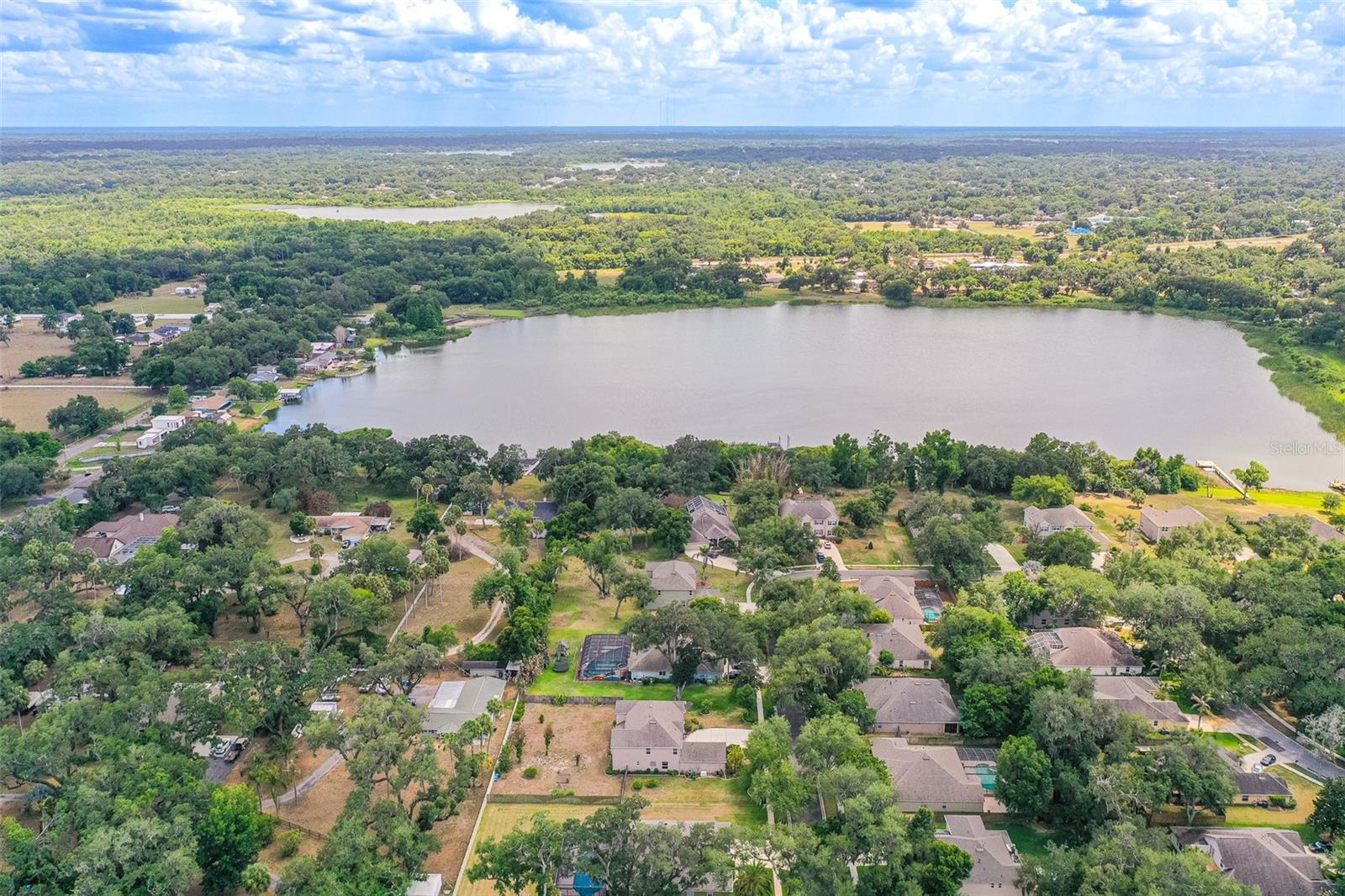 LAKE WEEKS PH 1 - Residential