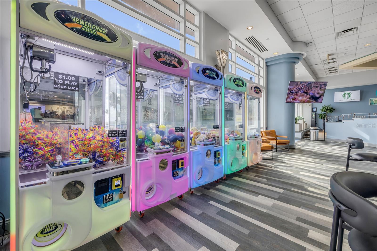 OCEAN WALK 01 DB CONDO - Residential