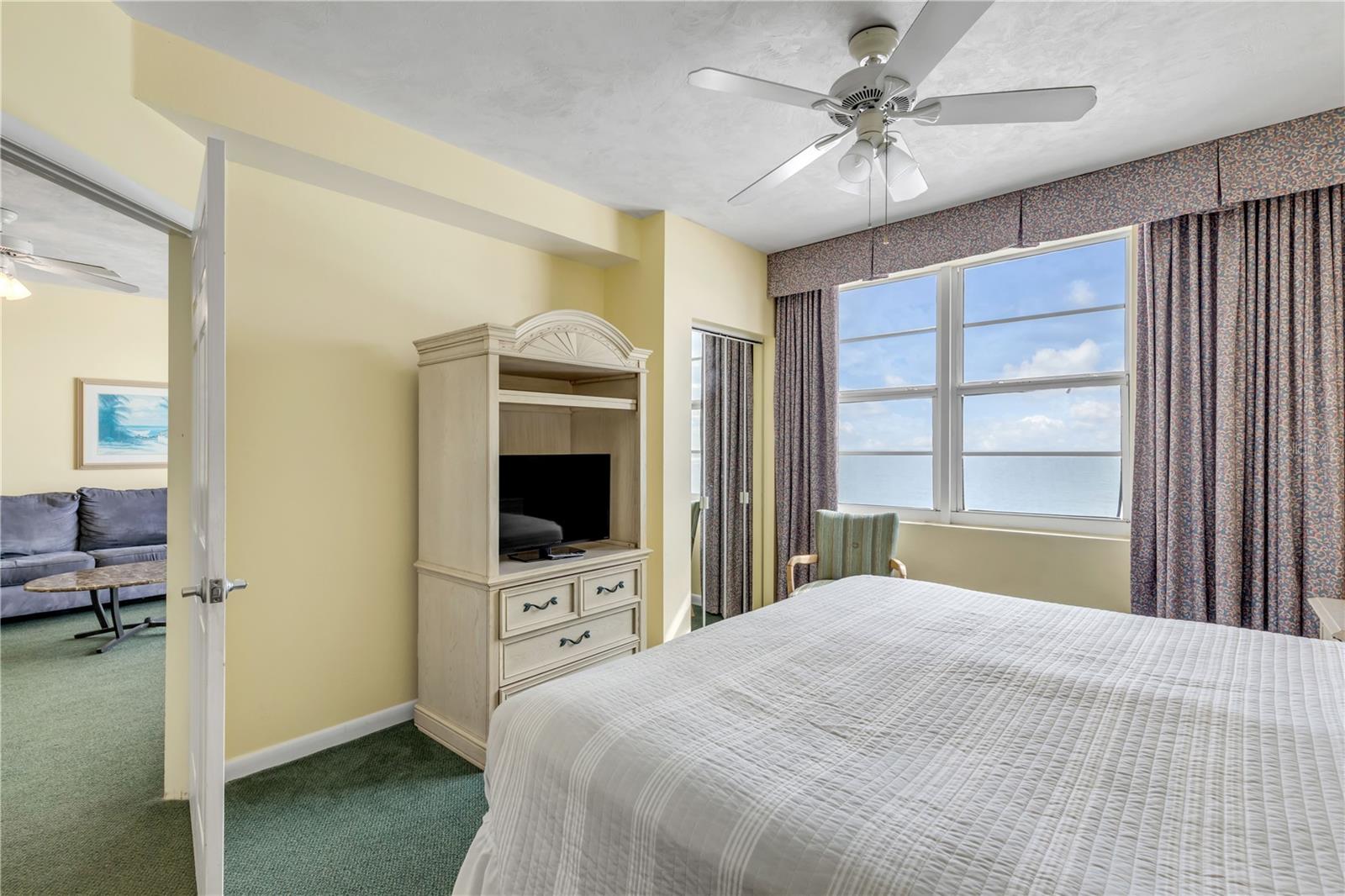 OCEAN WALK 01 DB CONDO - Residential