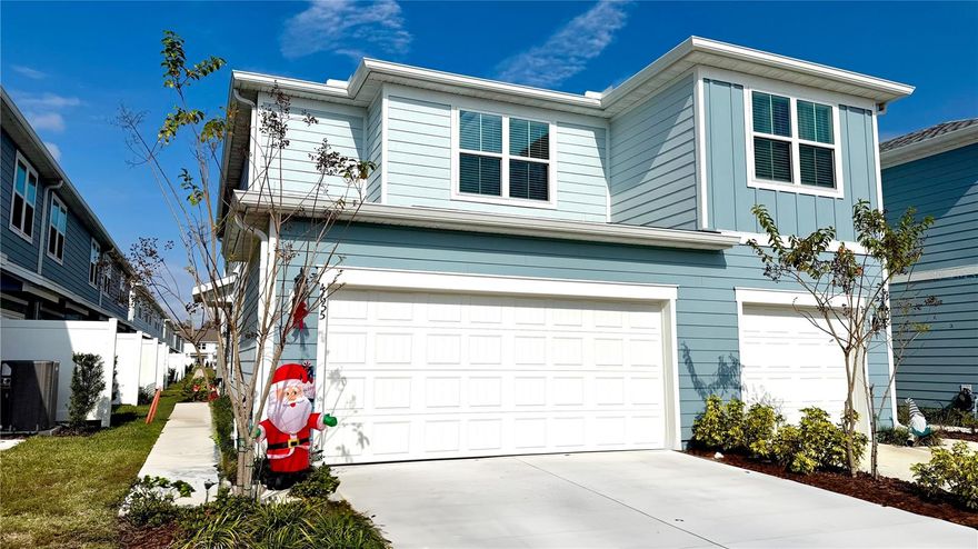 Beautiful and well-maintained townhome located in Kissimmee. This corner unit features a functional layout with spacious living areas, ample natural light, and comfortable bedrooms. Conveniently located near major highways, shopping, dining, and entertainment. Community amenities available. FAST AND EASY approval. Easy access to US-192 and nearby attractions.