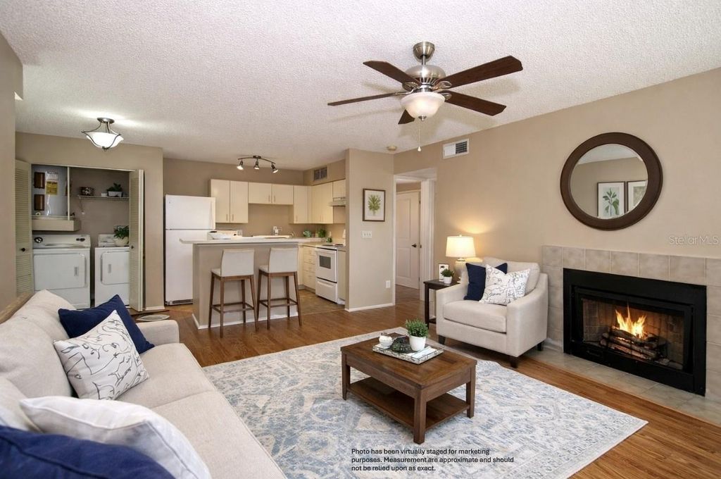 Photo of 355 Lakepointe Drive #204, Altamonte Springs, FL 32701 (MLS # O6391411)