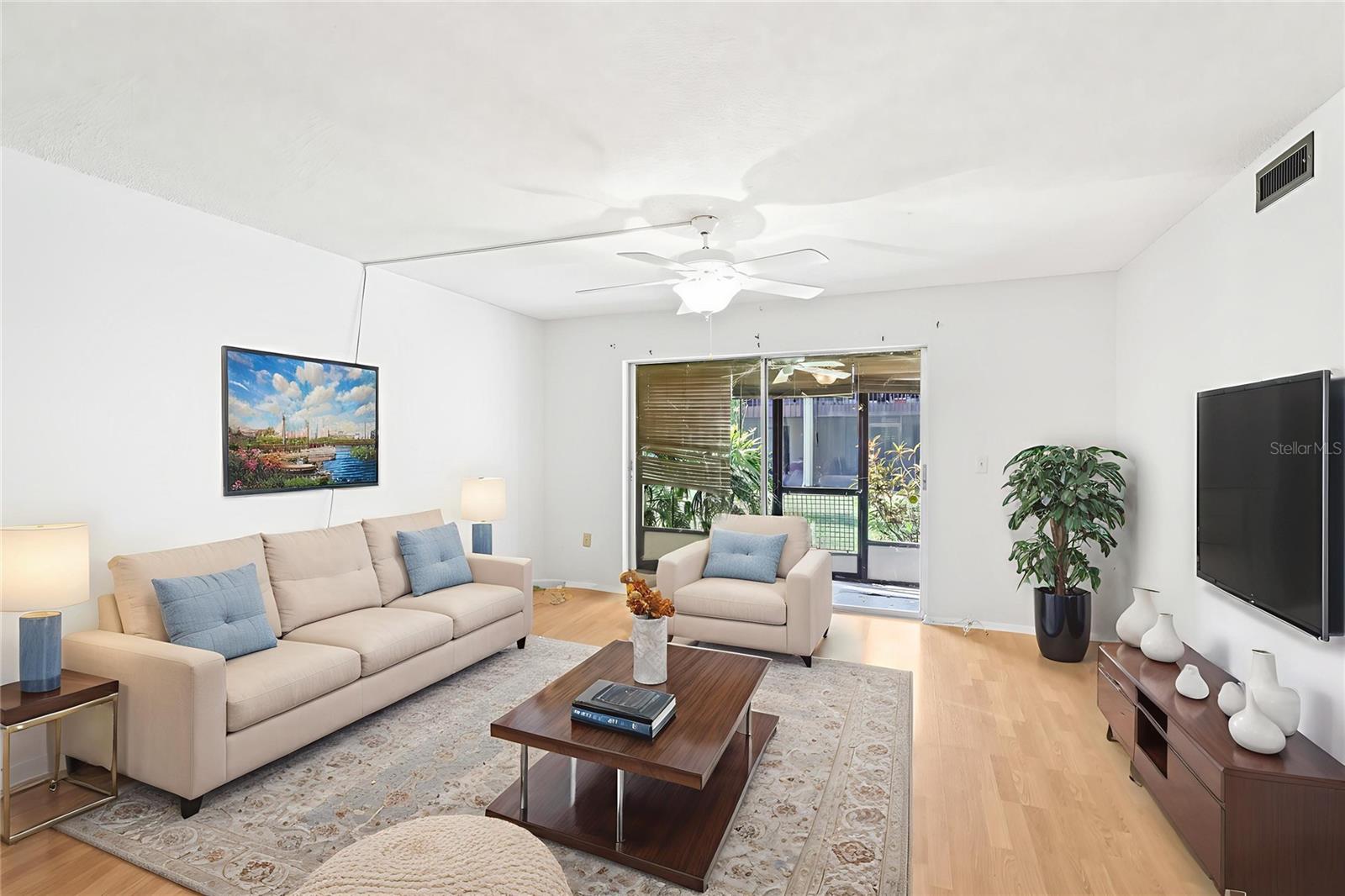 2736 HIDDEN LAKE BOULEVARD B