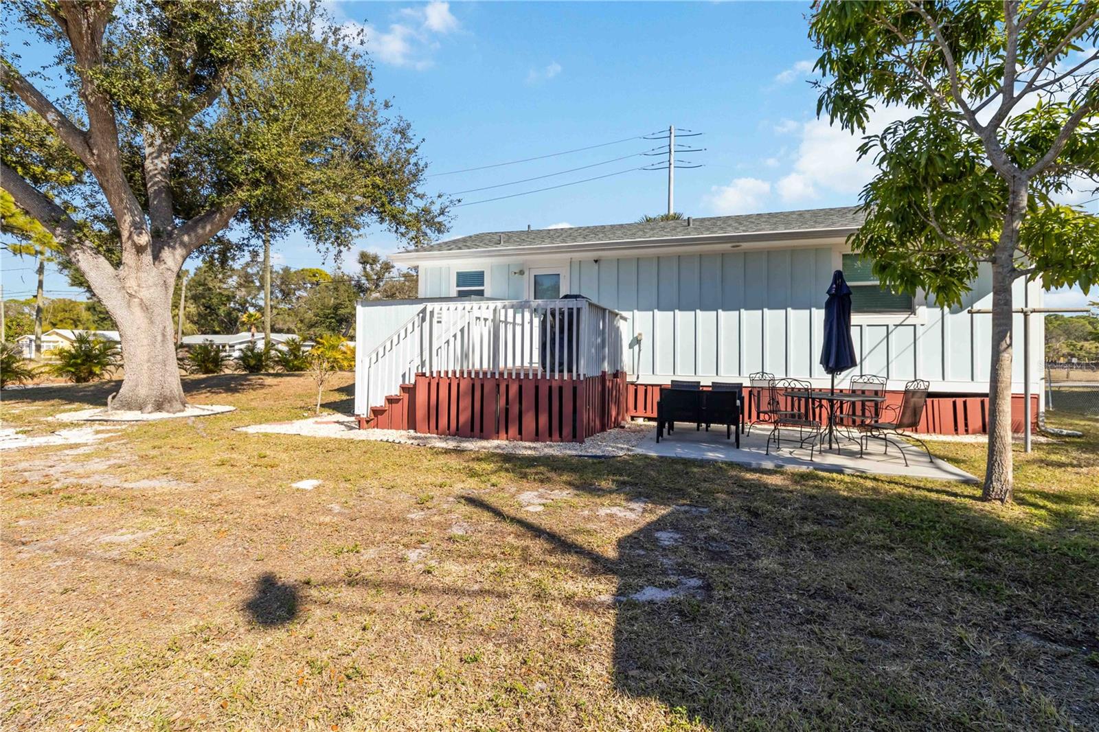 LILLYS SUB - Residential