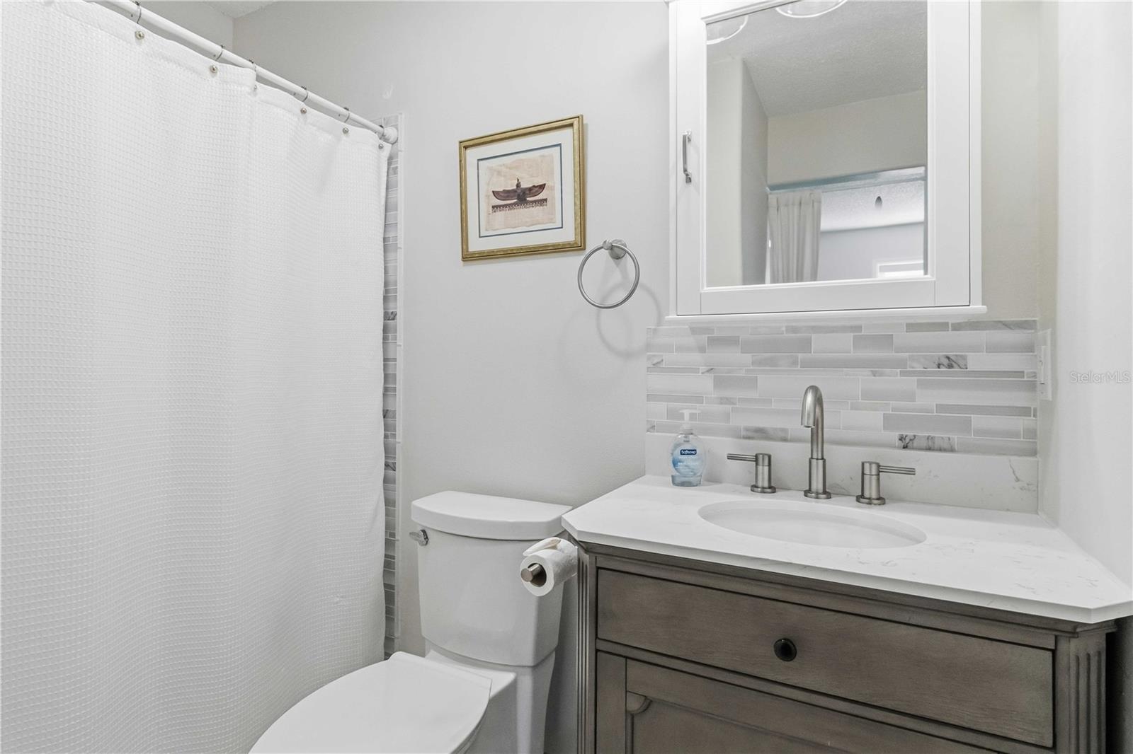 LILLYS SUB - Residential