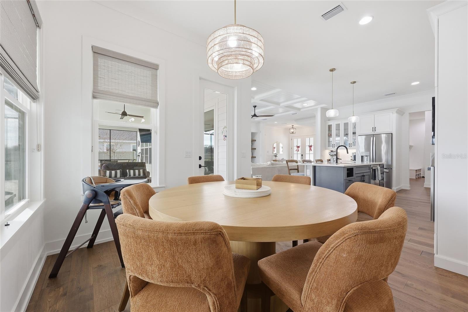 GLORIAS WAY - Residential