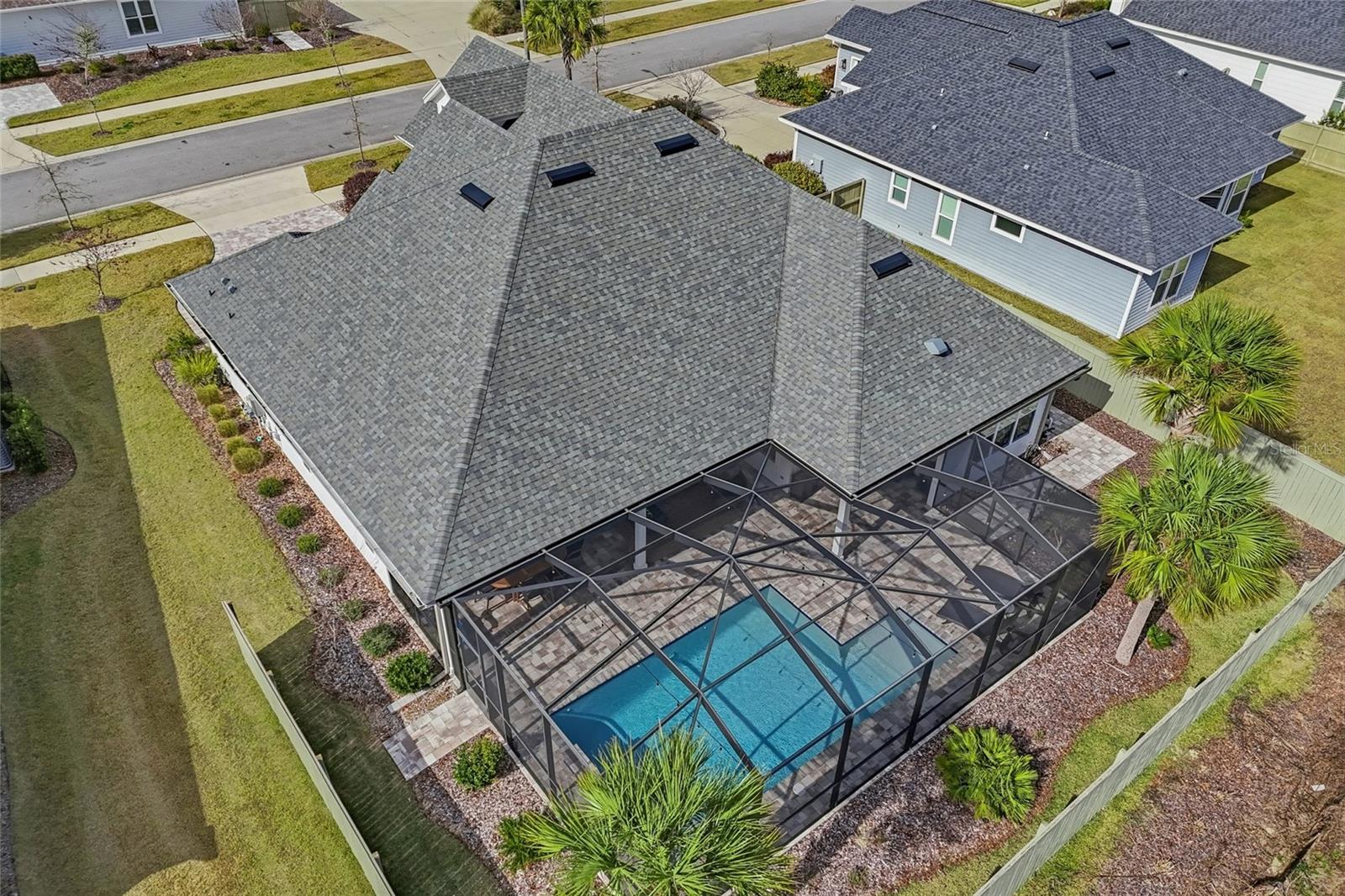 GLORIAS WAY - Residential