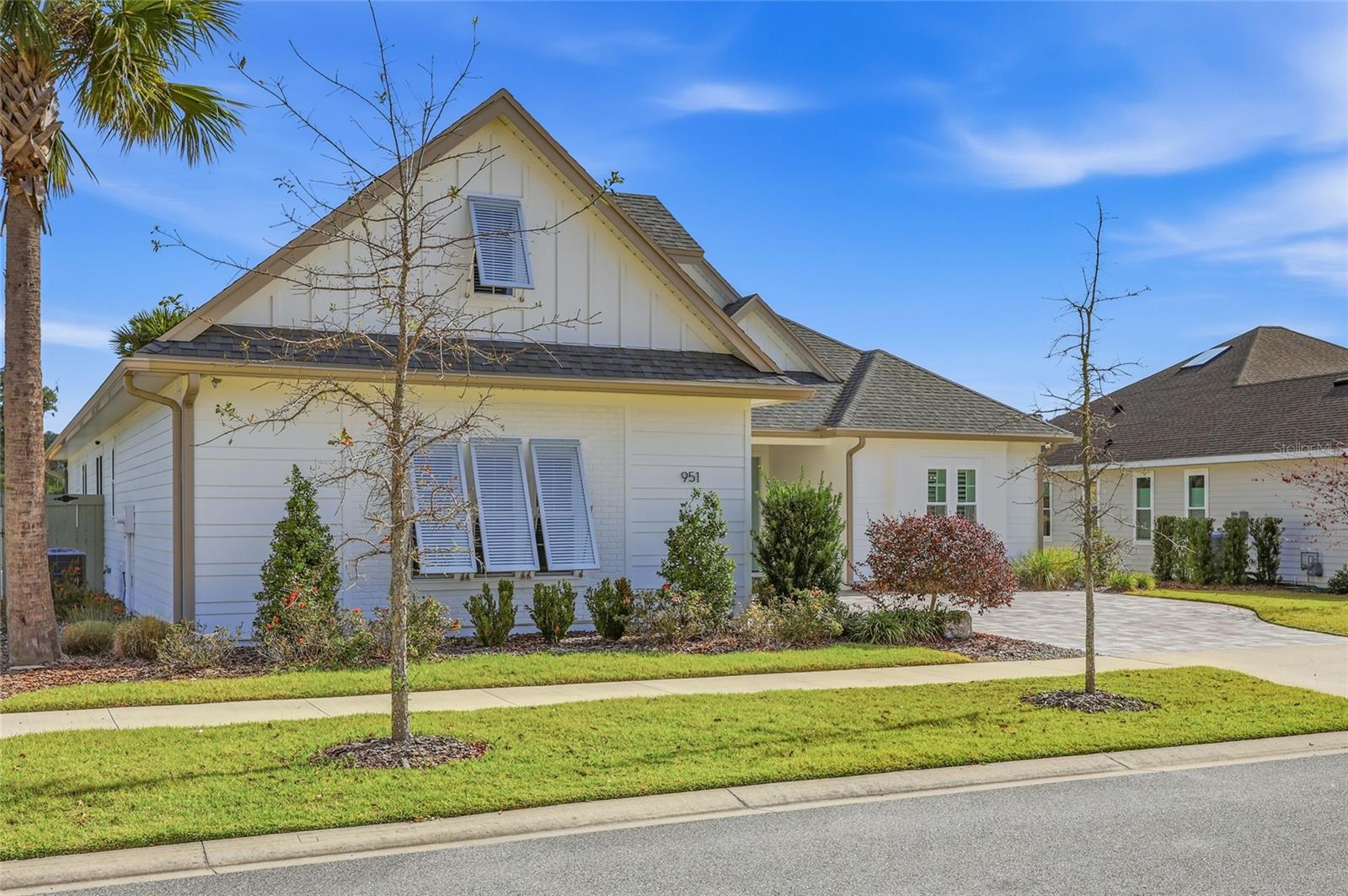 GLORIAS WAY - Residential