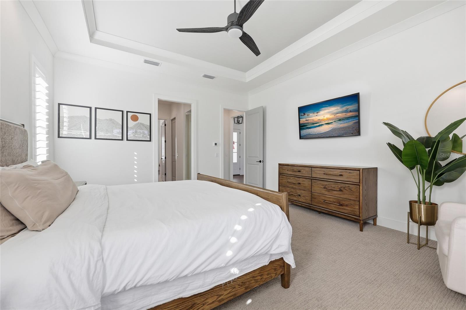 GLORIAS WAY - Residential