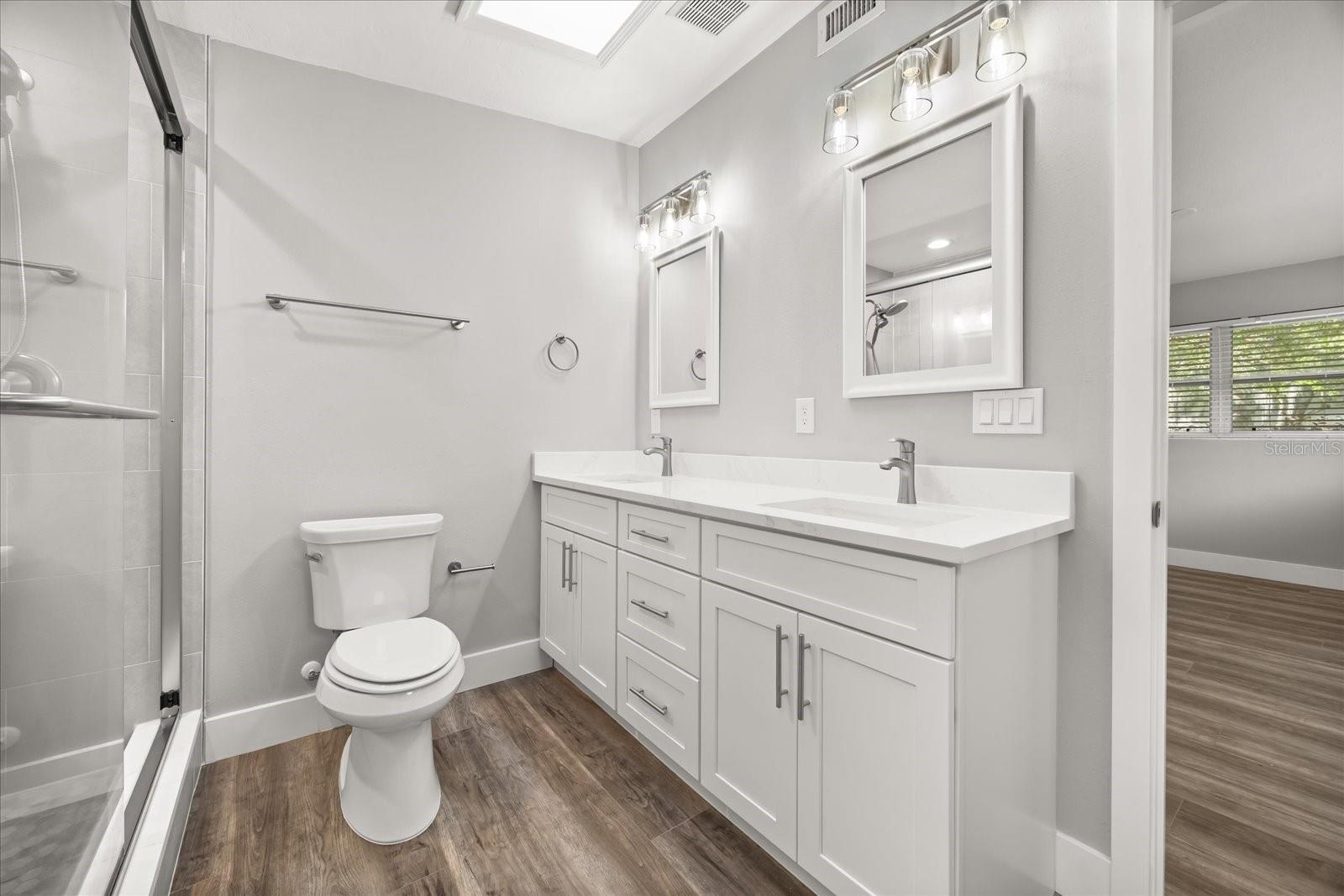 TIMBERLANE SHORES - Residential