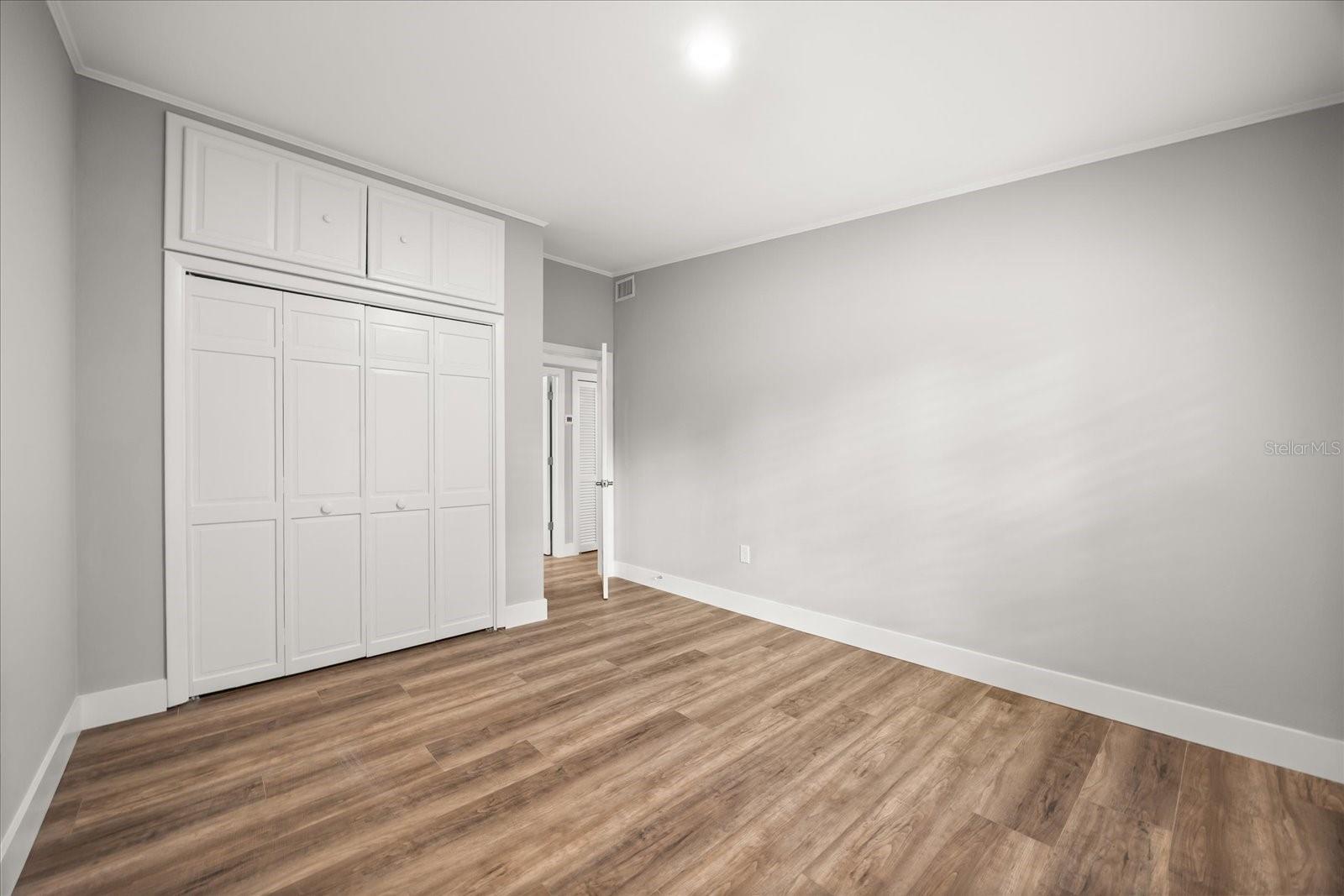 TIMBERLANE SHORES - Residential