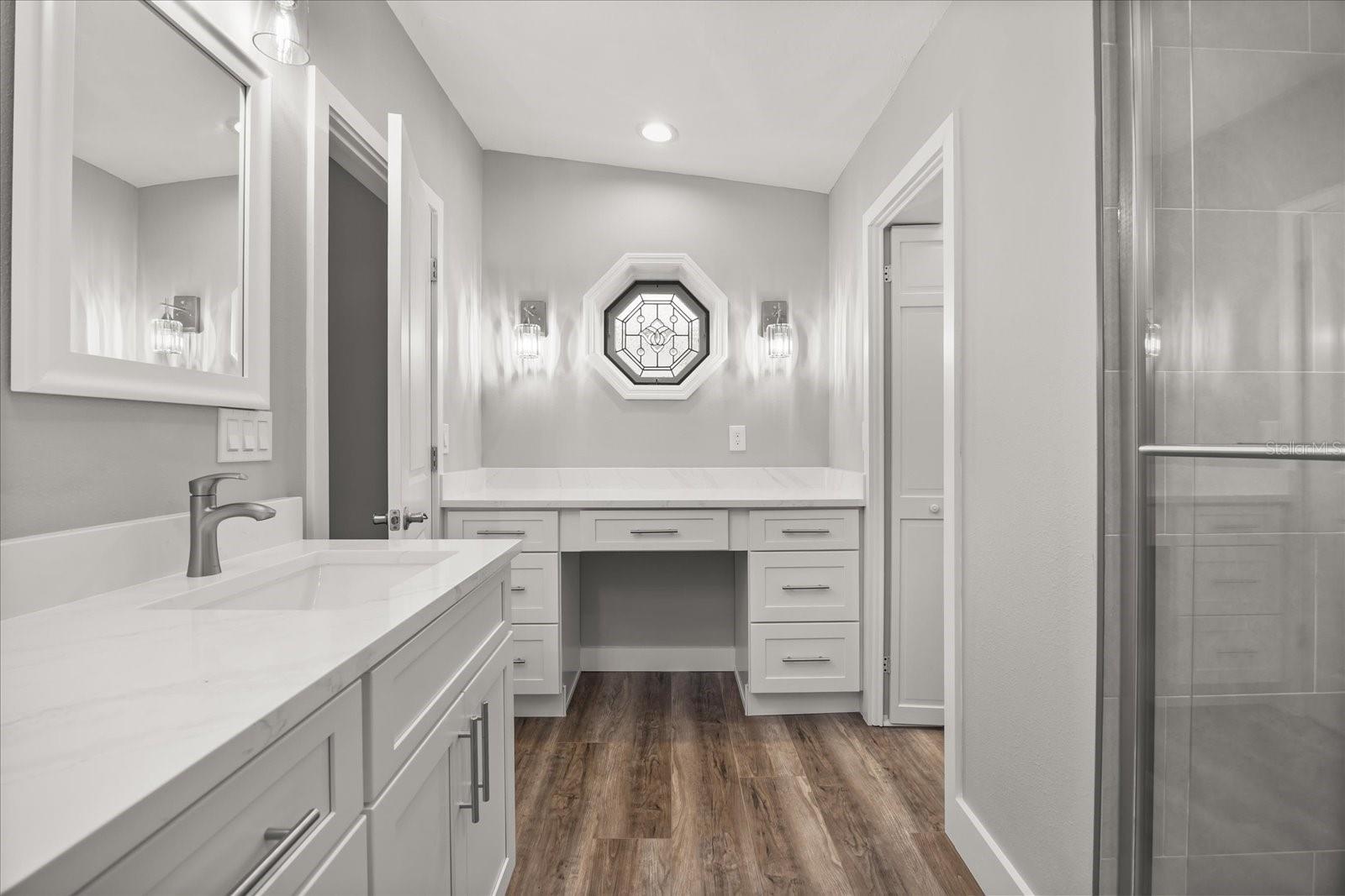 TIMBERLANE SHORES - Residential