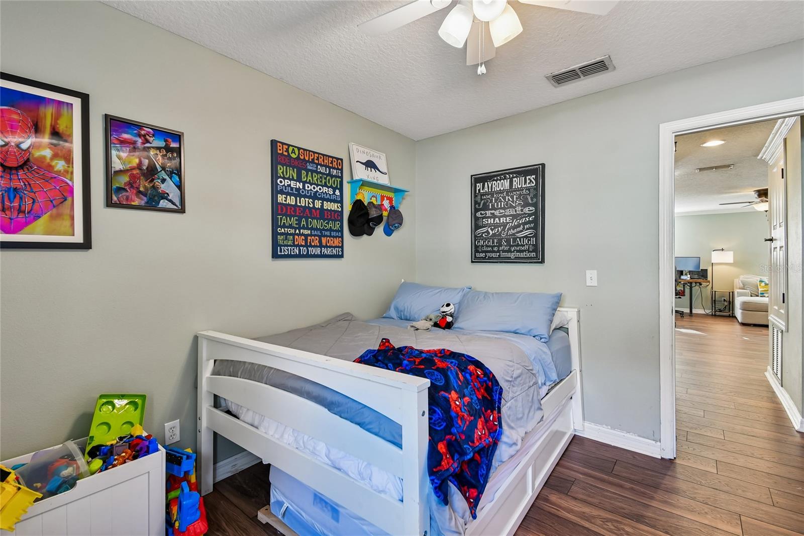 STERLING MEADOWS - Residential