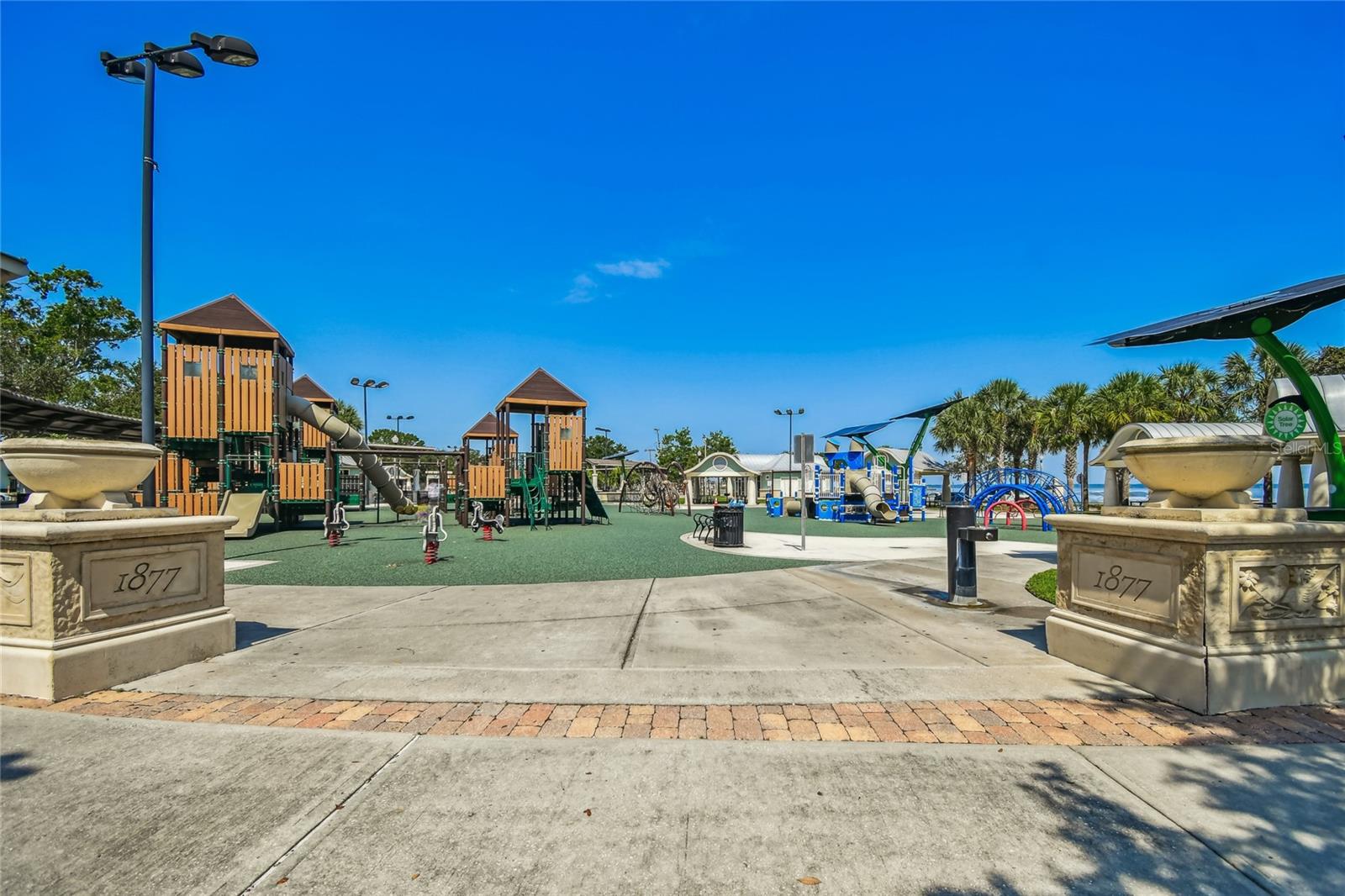 STERLING MEADOWS - Residential