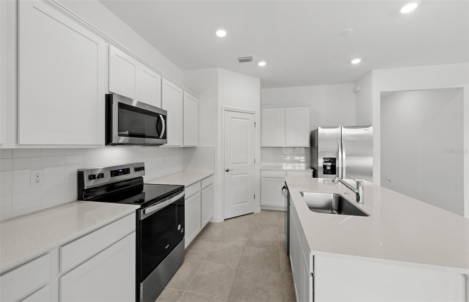 3458 - STRAND AT CEDAR GROVE - Residential