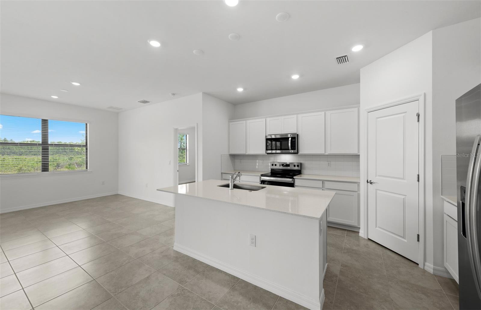 3458 - STRAND AT CEDAR GROVE - Residential