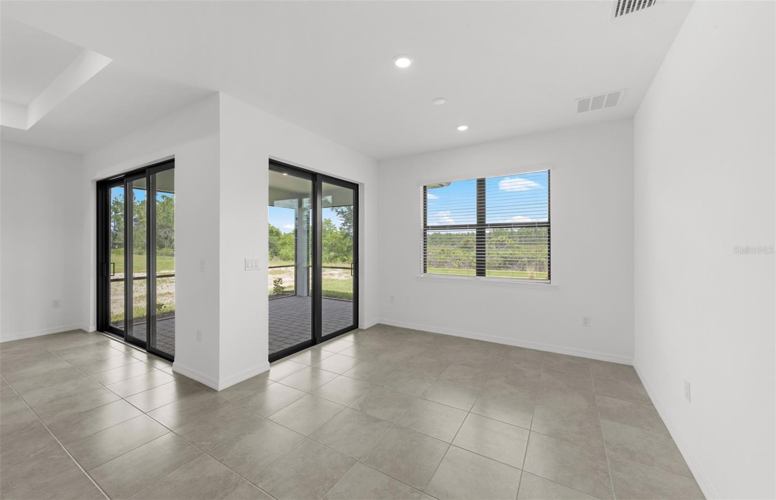 3458 - STRAND AT CEDAR GROVE - Residential
