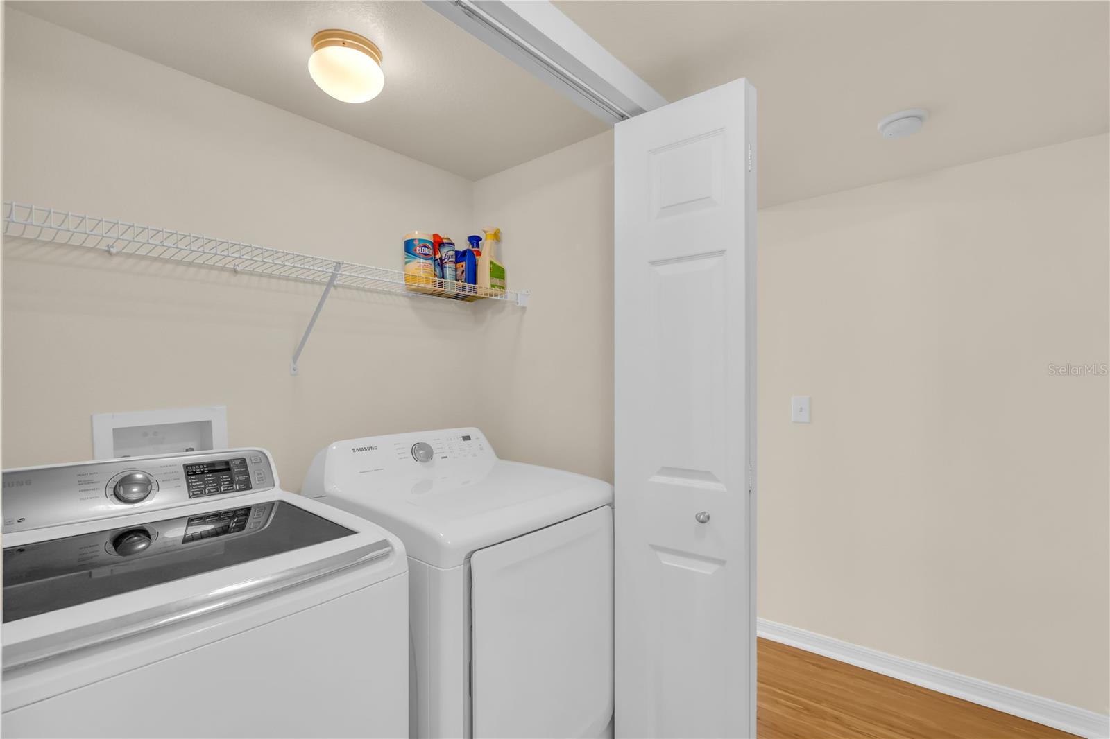 VILLAGIO - Residential Lease