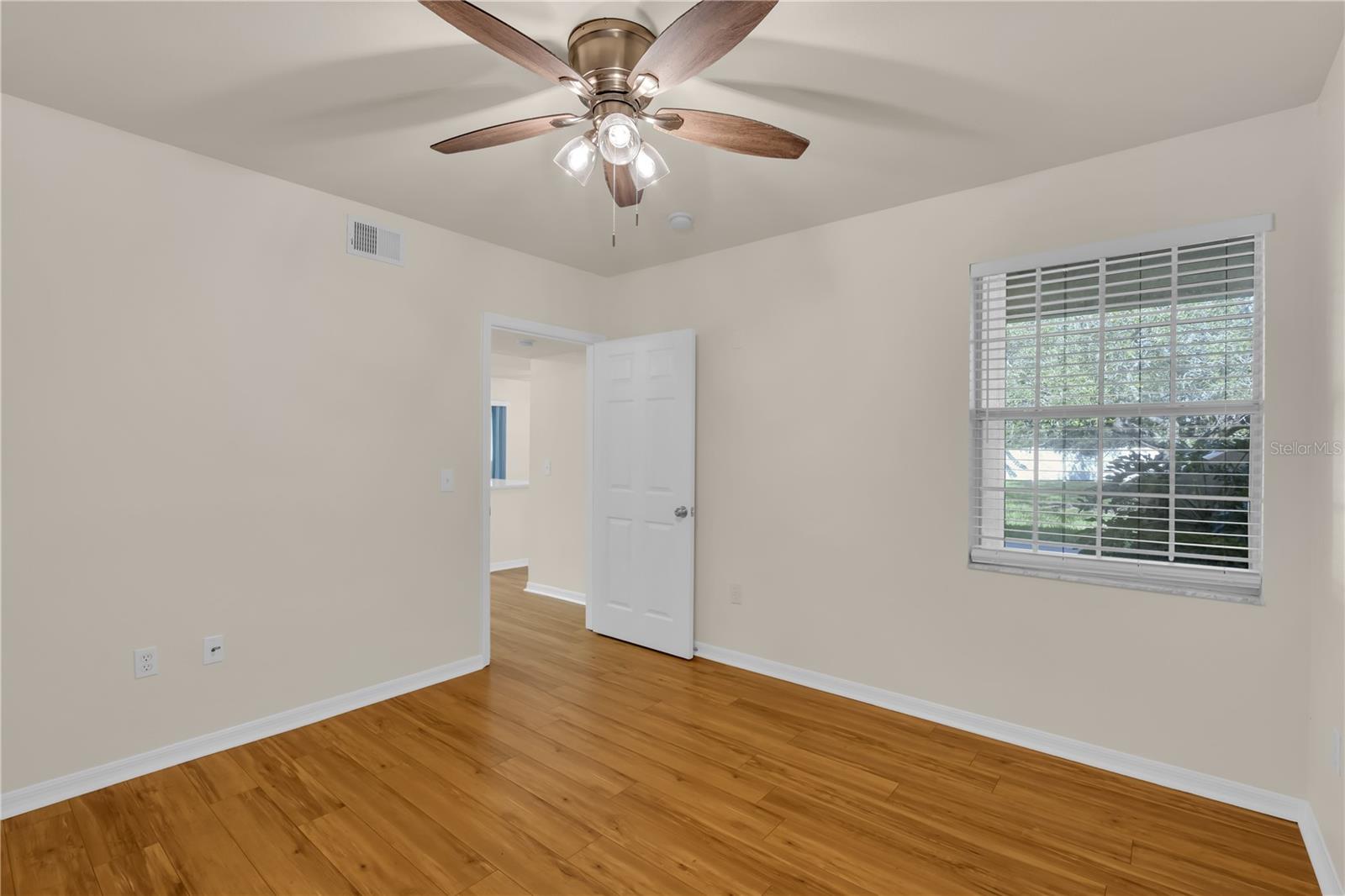 VILLAGIO - Residential Lease